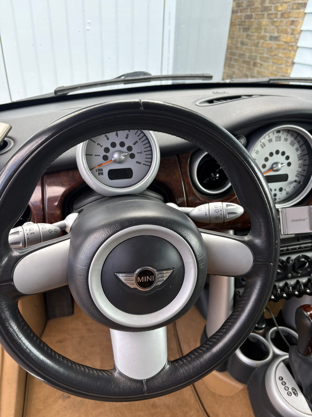 MINI Cooper til salg hos Nabilli
