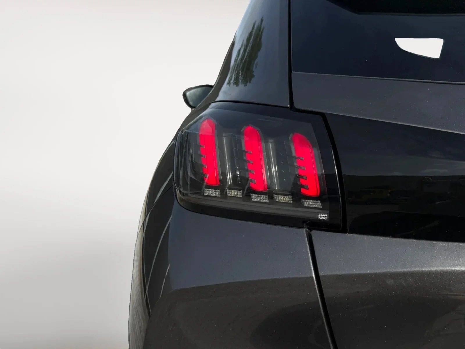 Peugeot 208 til salg hos Nabilli