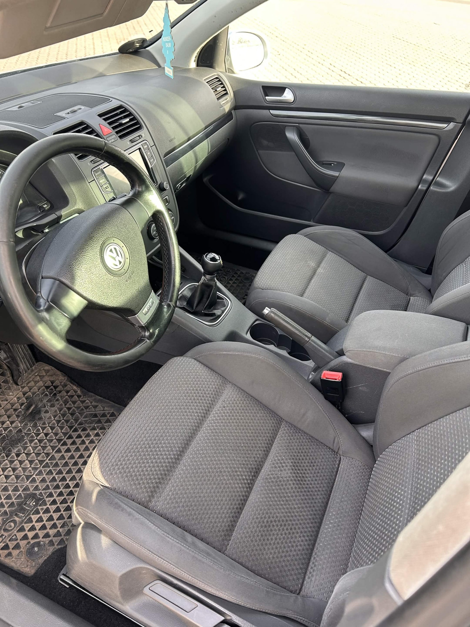 VW Golf V til salg hos Nabilli