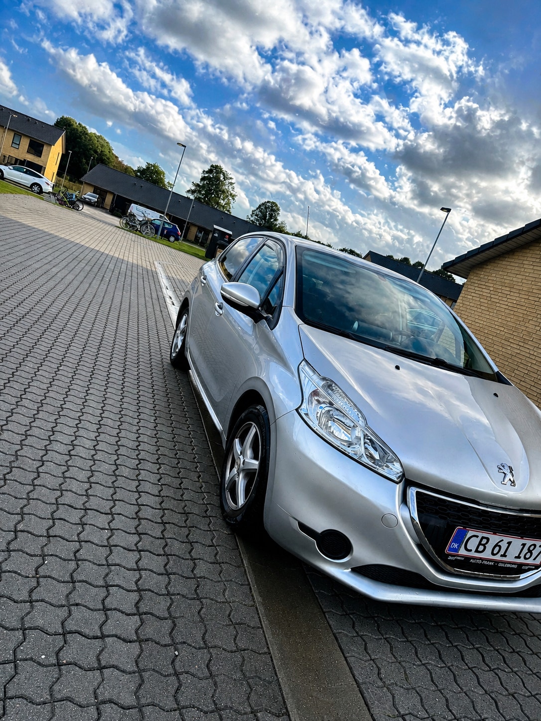 Peugeot 208 til salg hos Nabilli