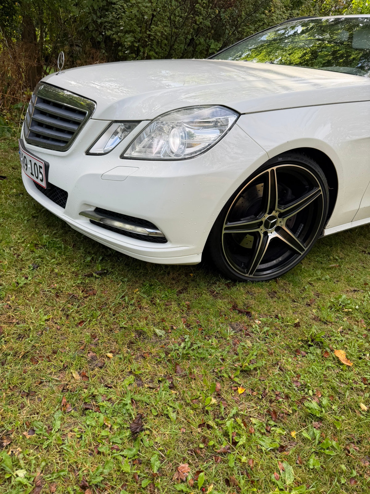 Mercedes E200 til salg hos Nabilli