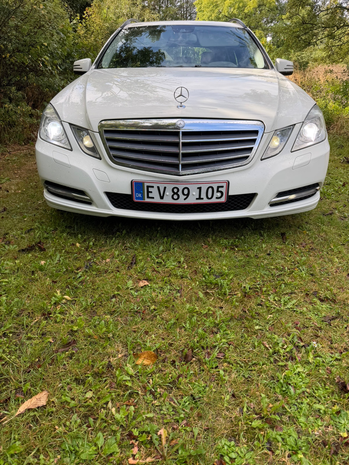 Mercedes E200 til salg hos Nabilli