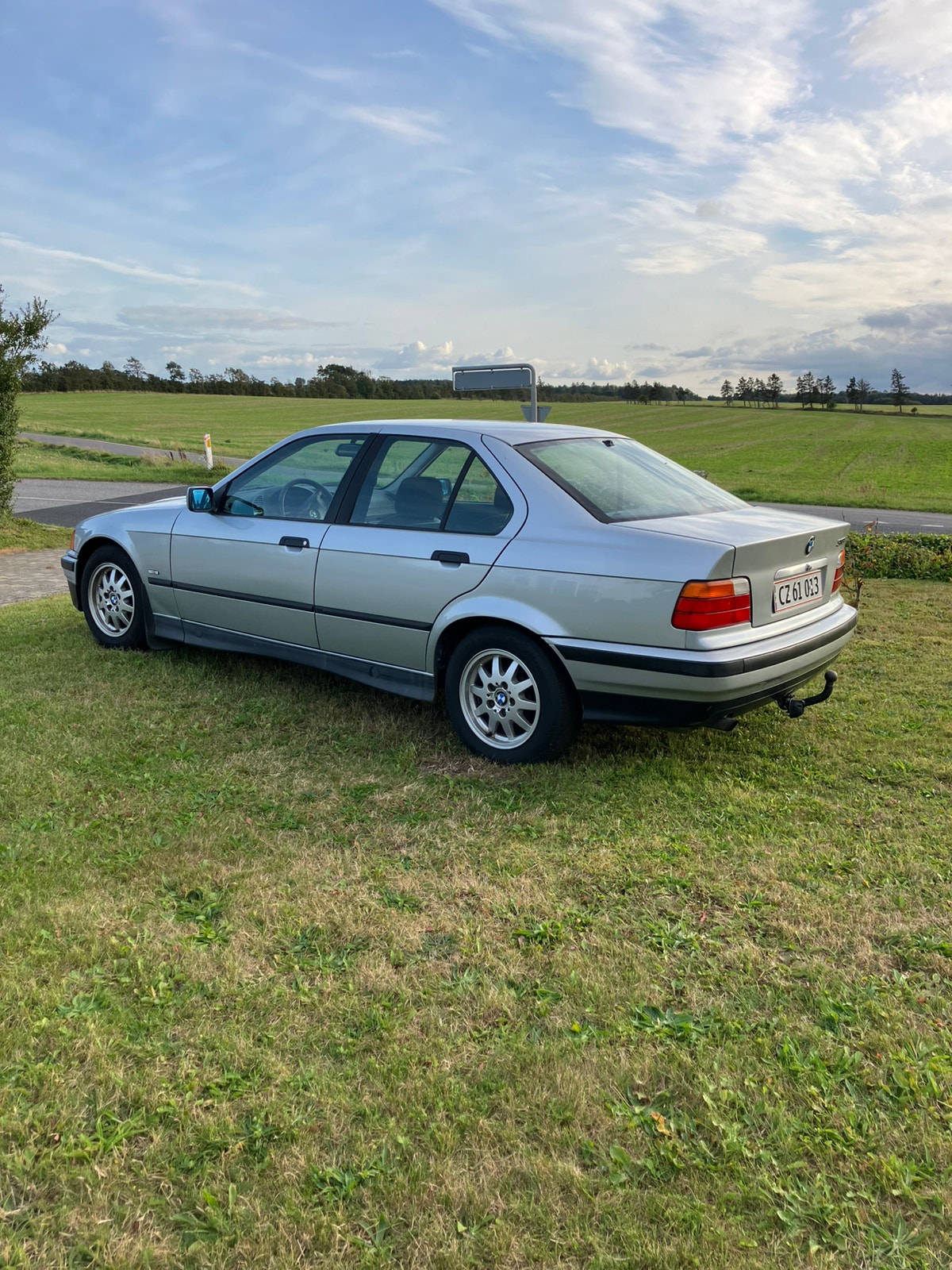 BMW 318i – billede 6