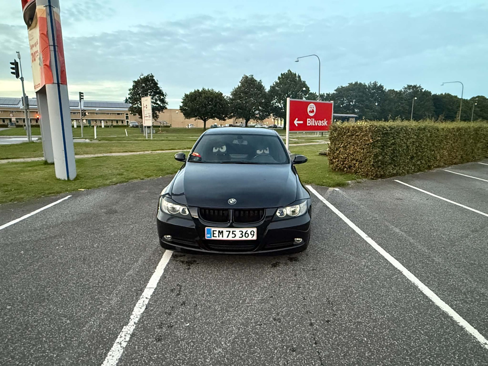 BMW 318i til salg hos Nabilli
