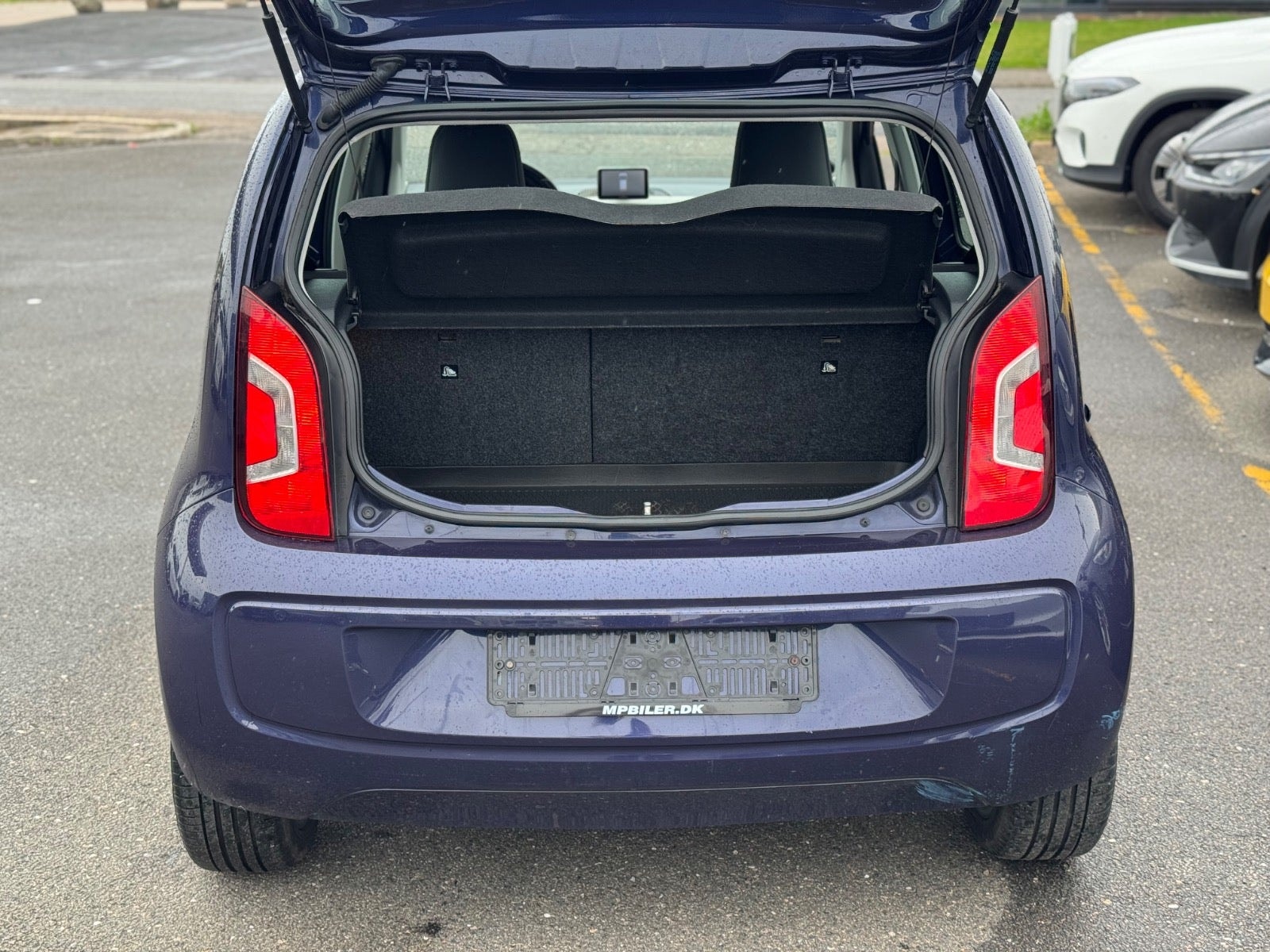 VW UP! til salg hos Nabilli