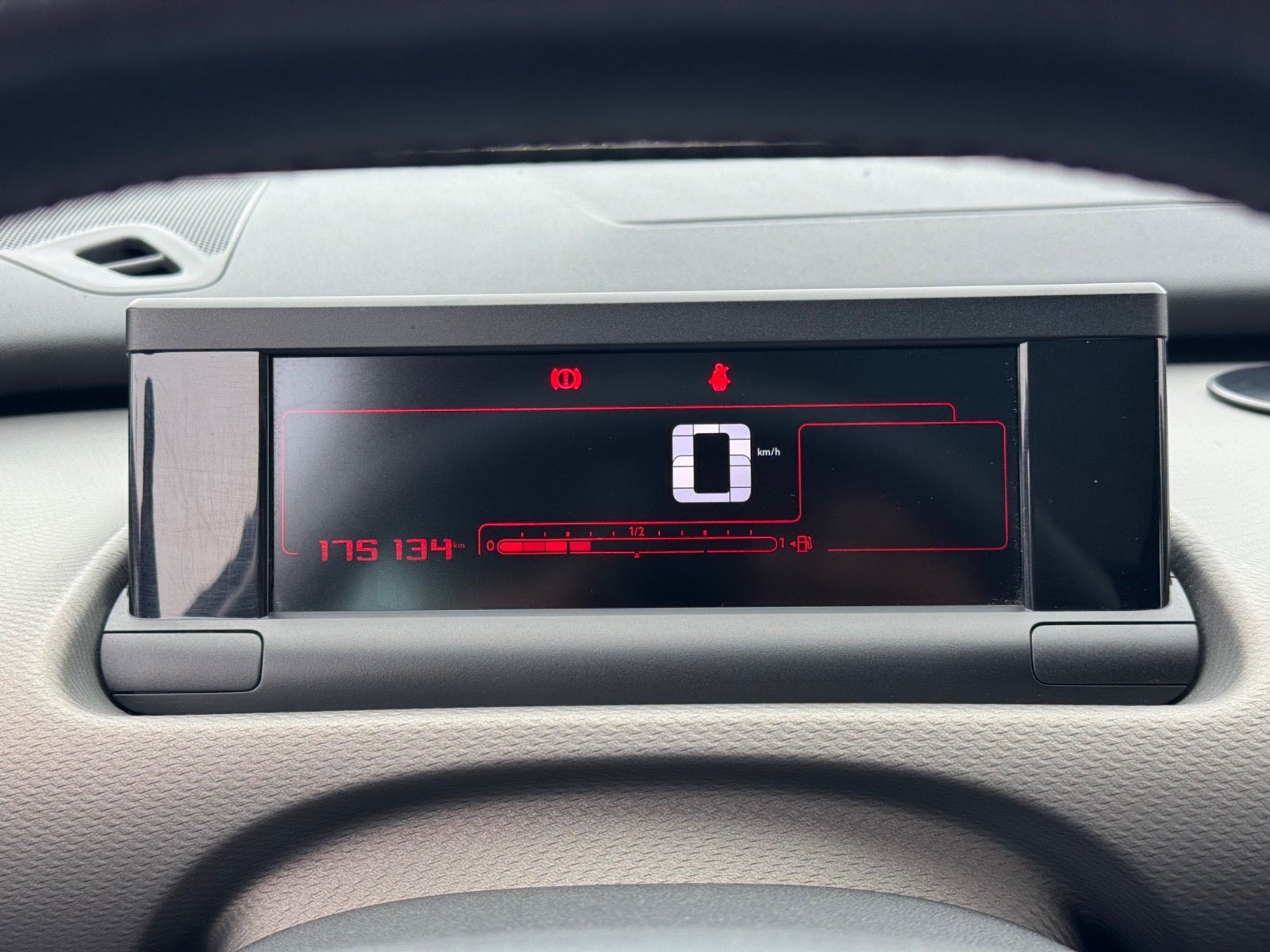 Citroen C4 Cactus til salg hos Nabilli