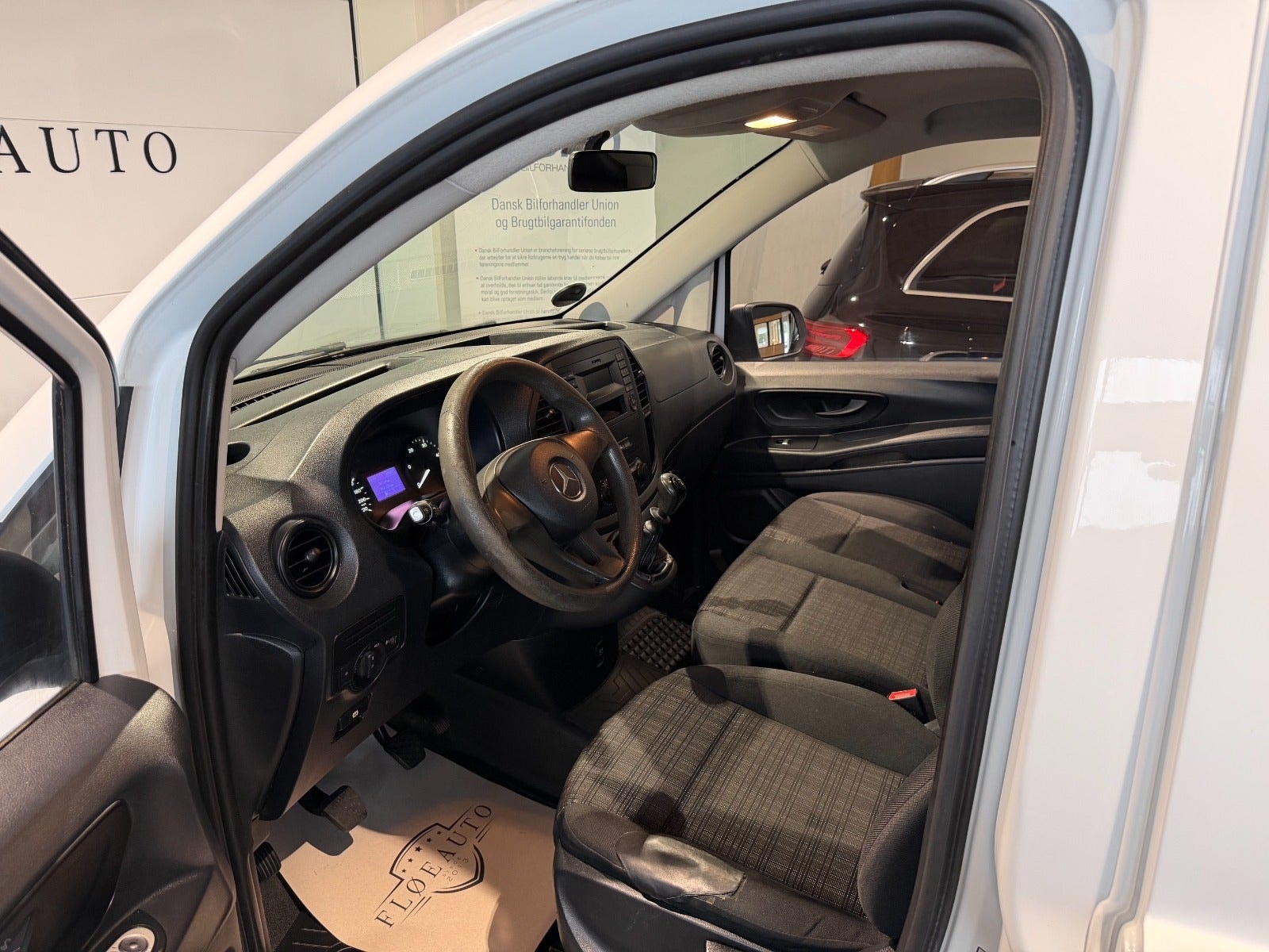 Mercedes Vito 111 til salg hos Nabilli