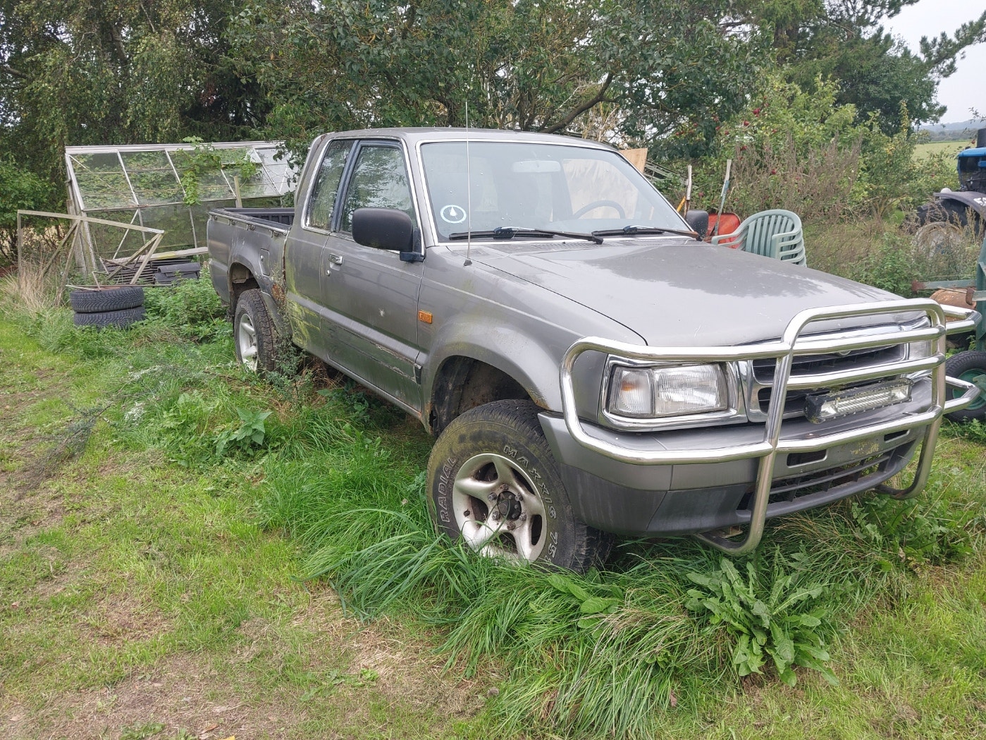 Mazda B2500 til salg hos Nabilli