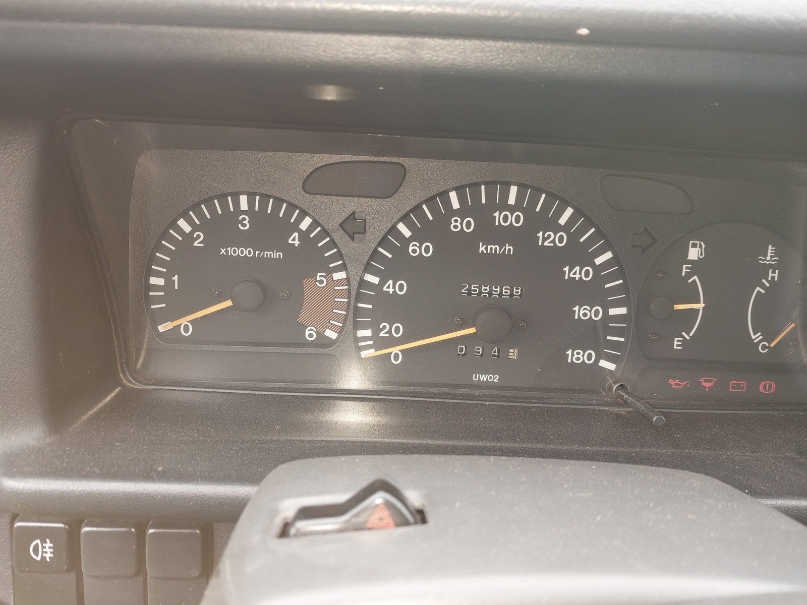 Mazda B2500 til salg hos Nabilli