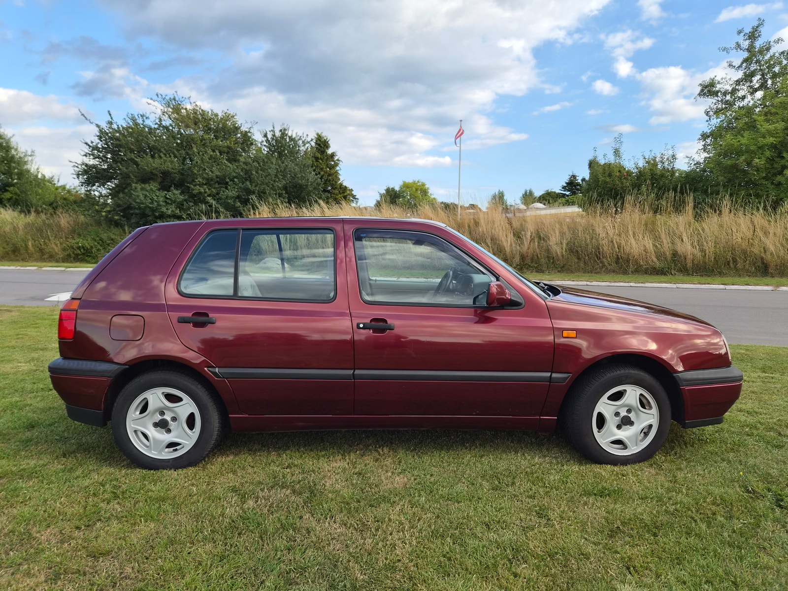 VW Golf III til salg hos Nabilli