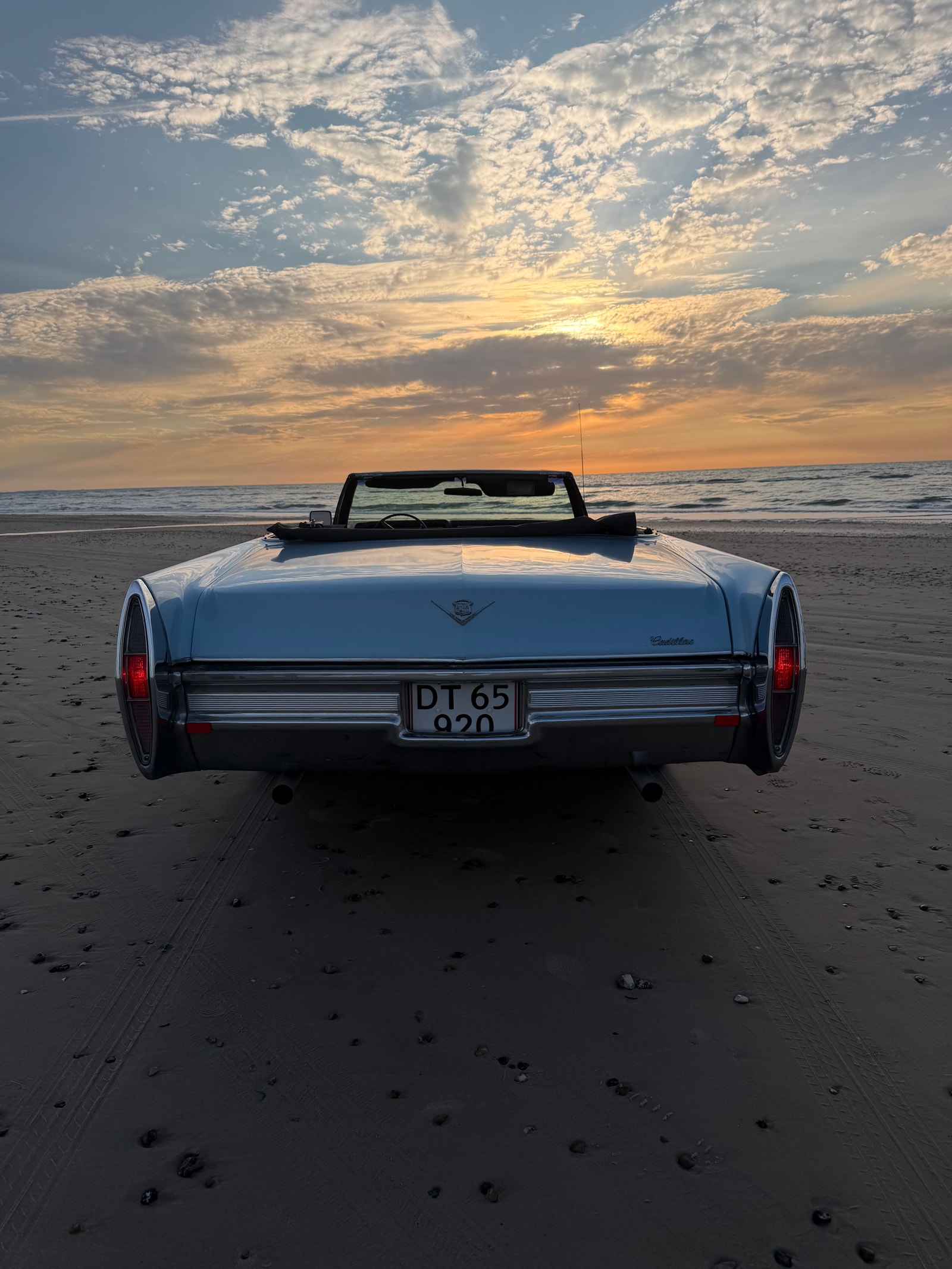 Cadillac Cab DeVille til salg hos Nabilli