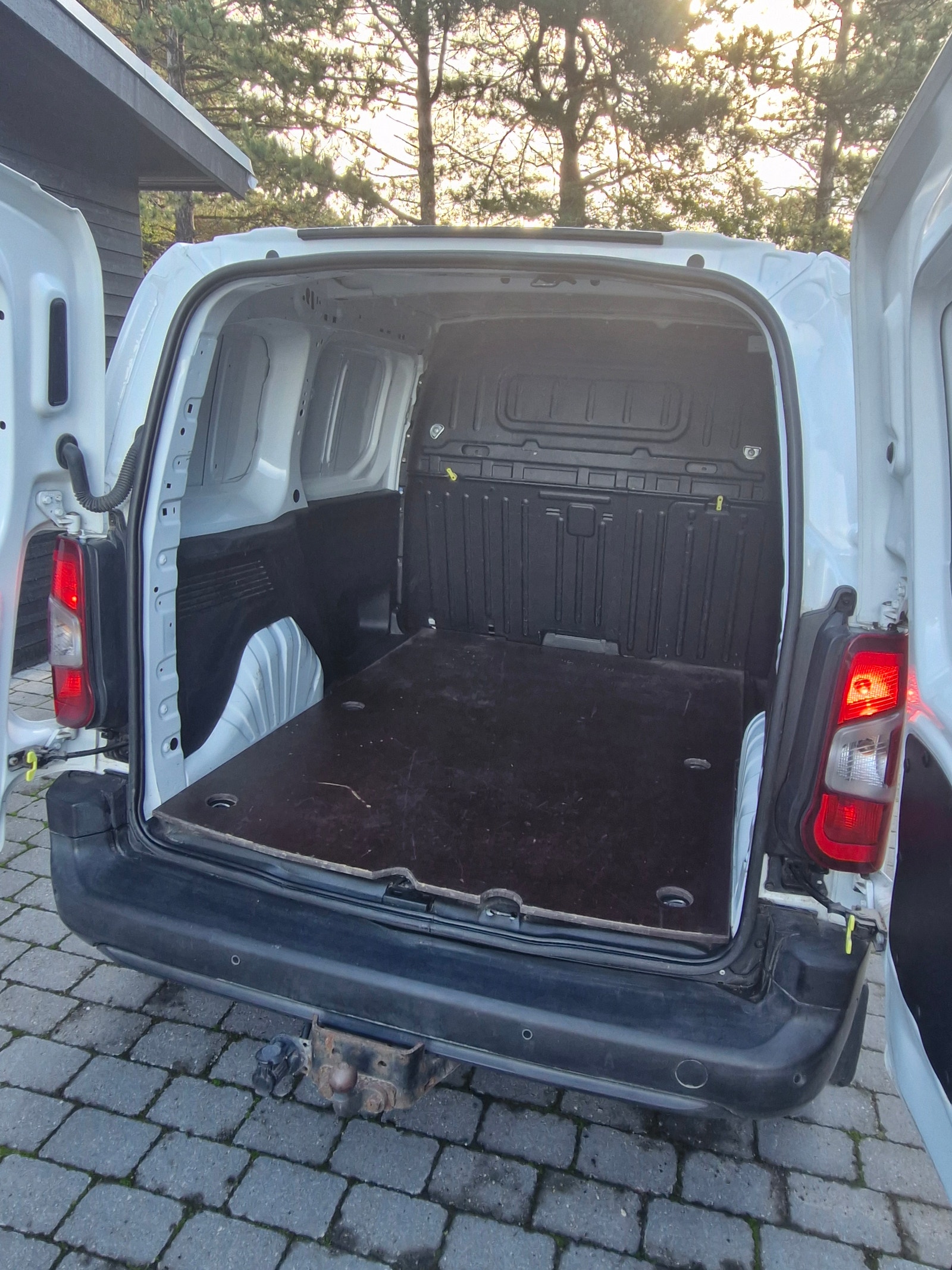 Peugeot Partner til salg hos Nabilli