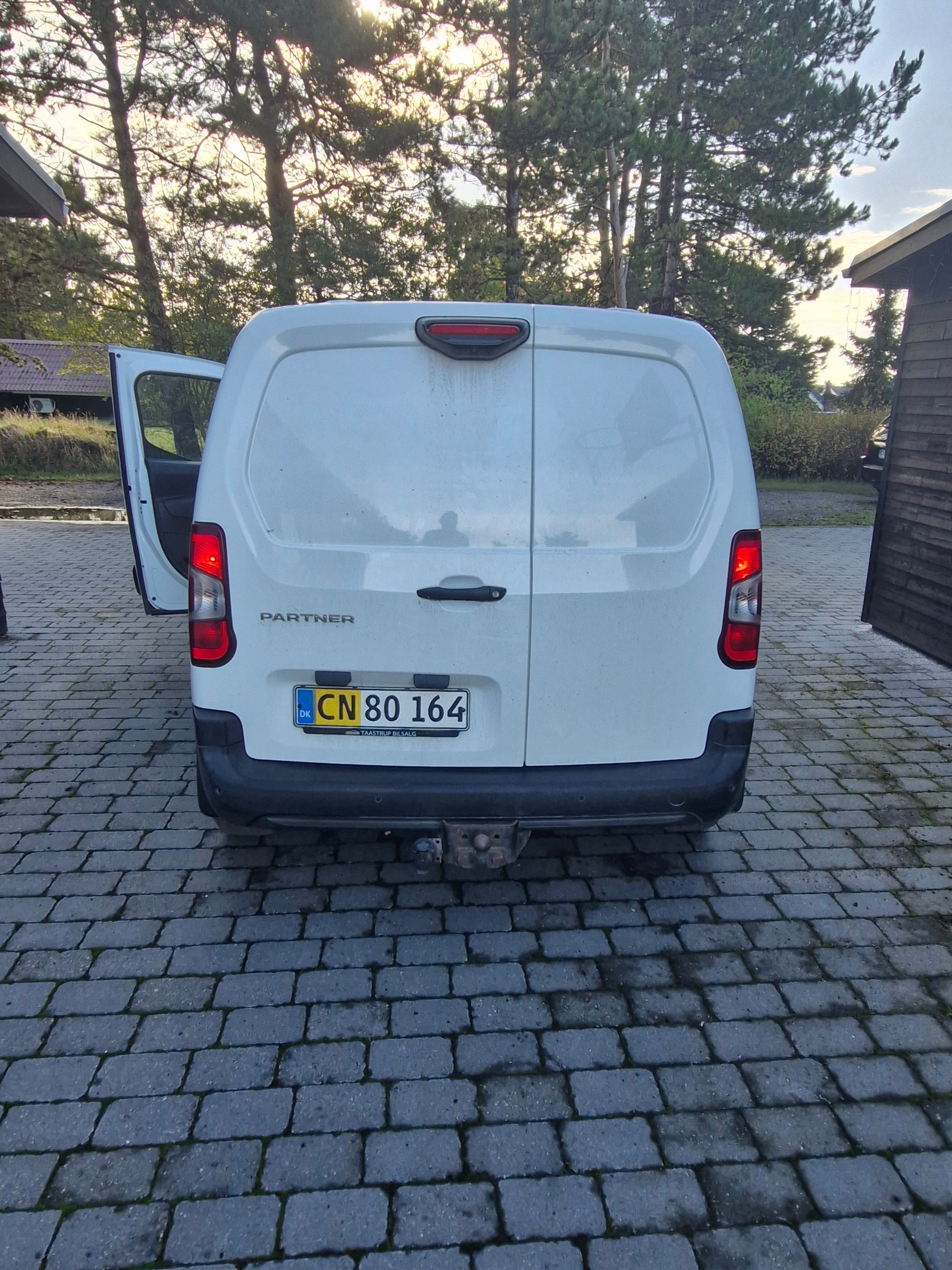 Peugeot Partner til salg hos Nabilli