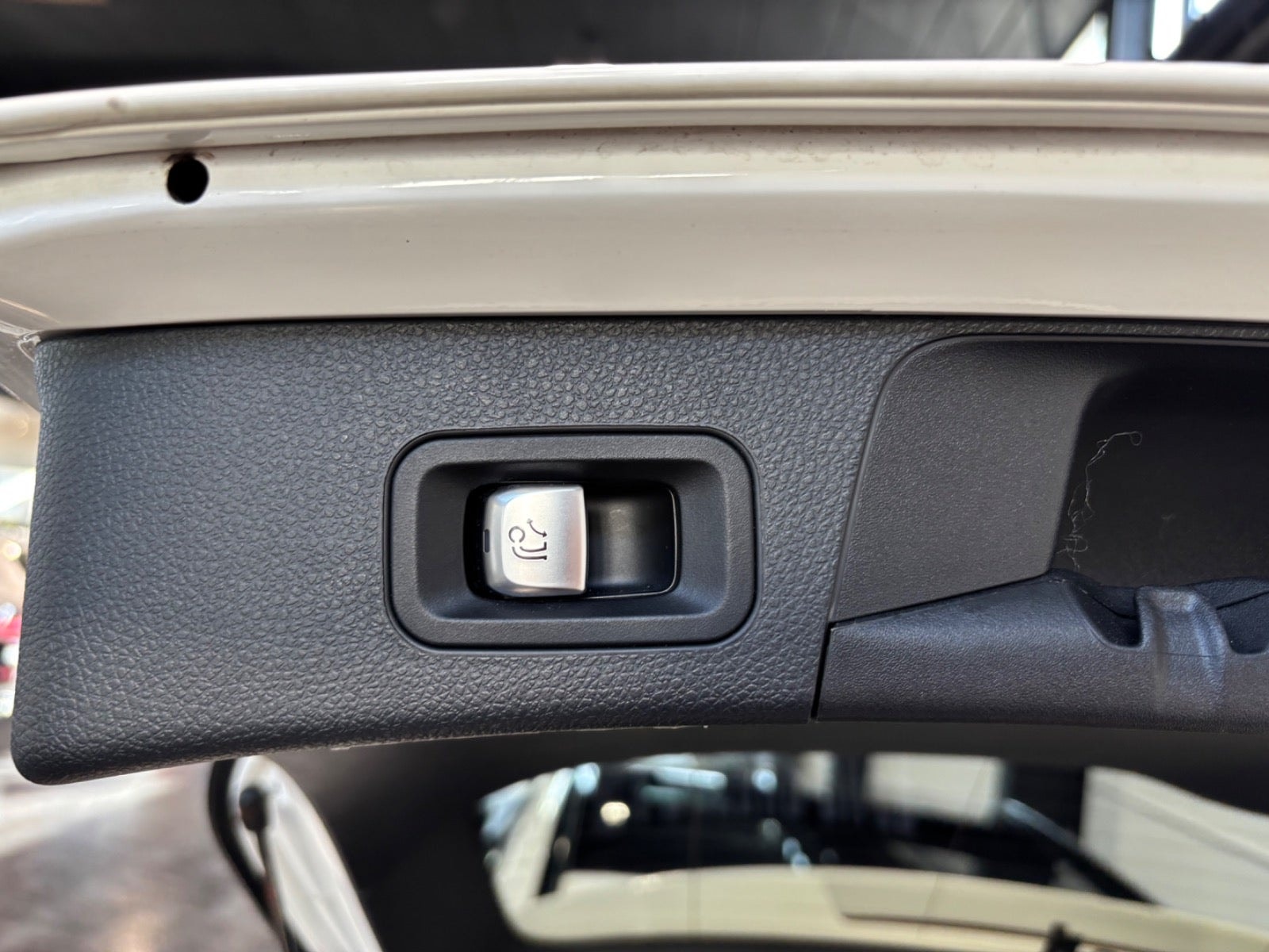 Mercedes C220 d til salg hos Nabilli