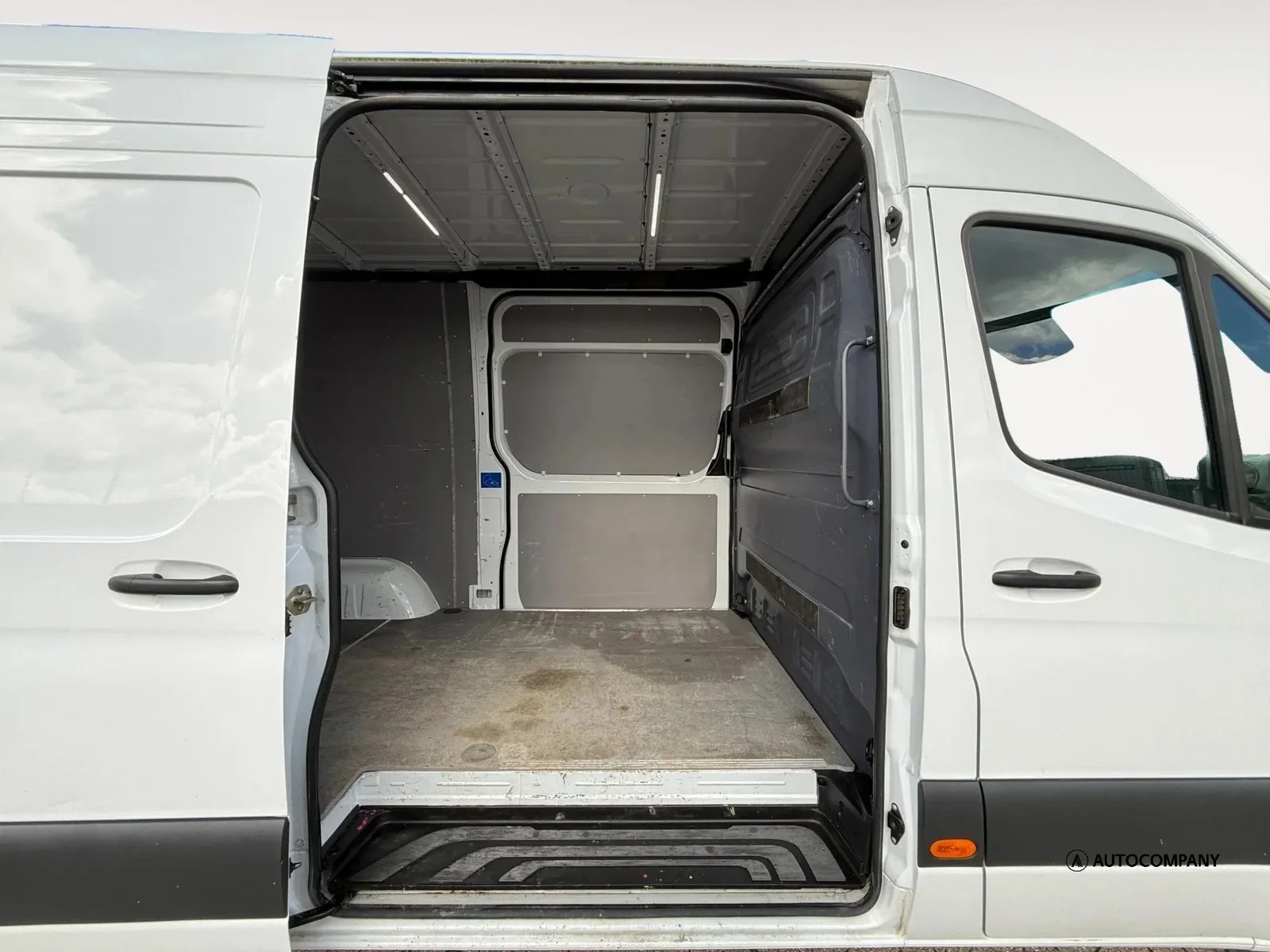 Mercedes Sprinter 317 til salg hos Nabilli