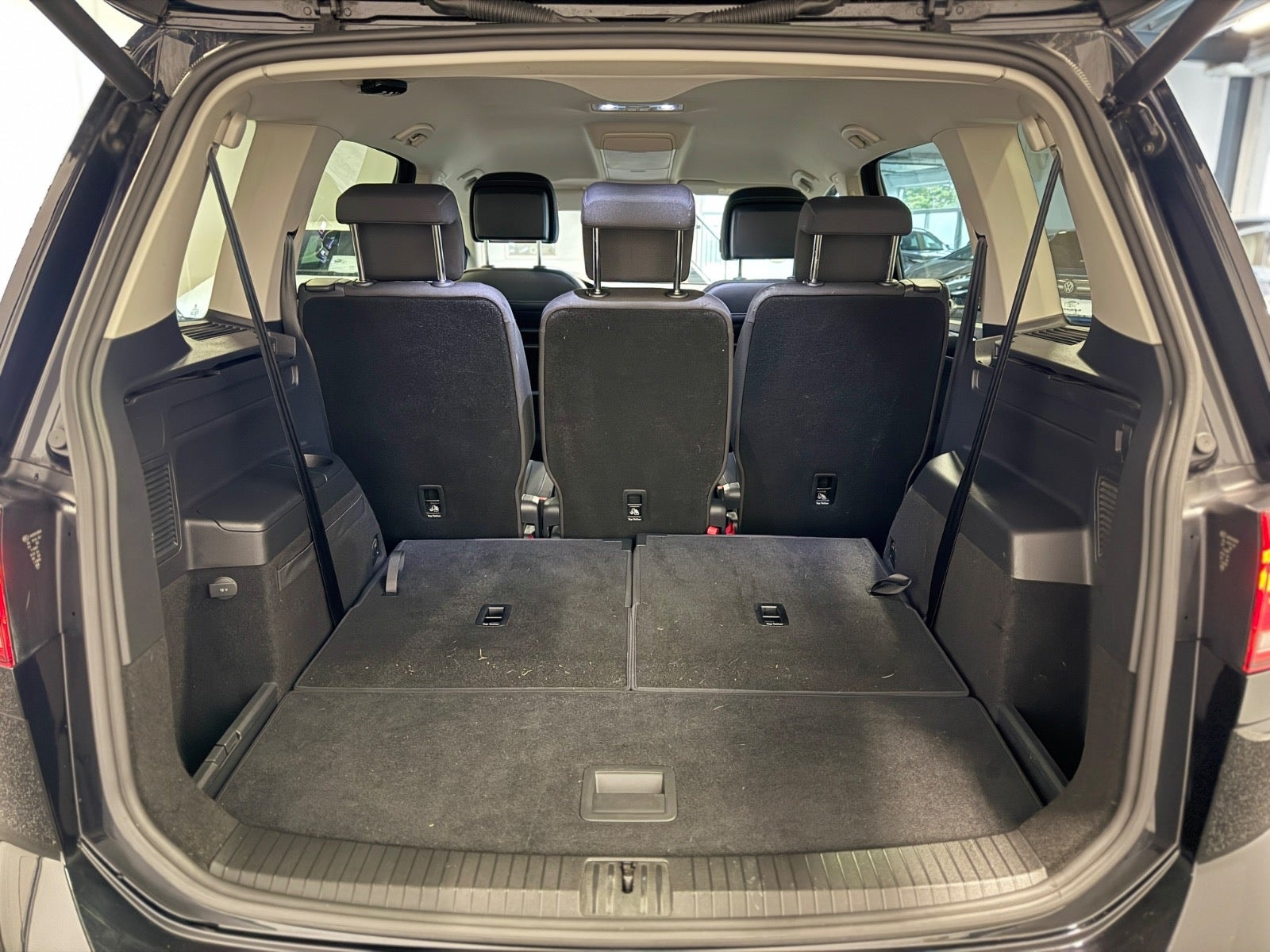 VW Touran til salg hos Nabilli