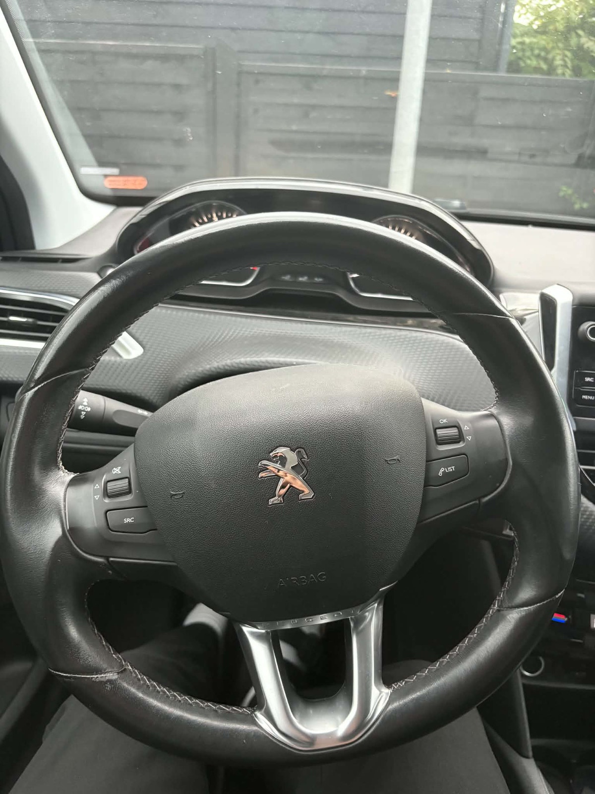Peugeot 208 til salg hos Nabilli