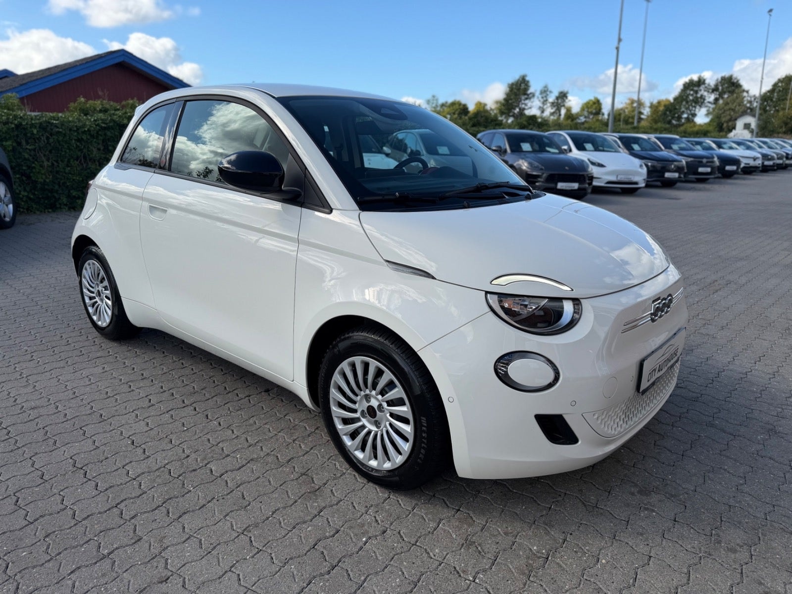 Fiat 500e til salg hos Nabilli