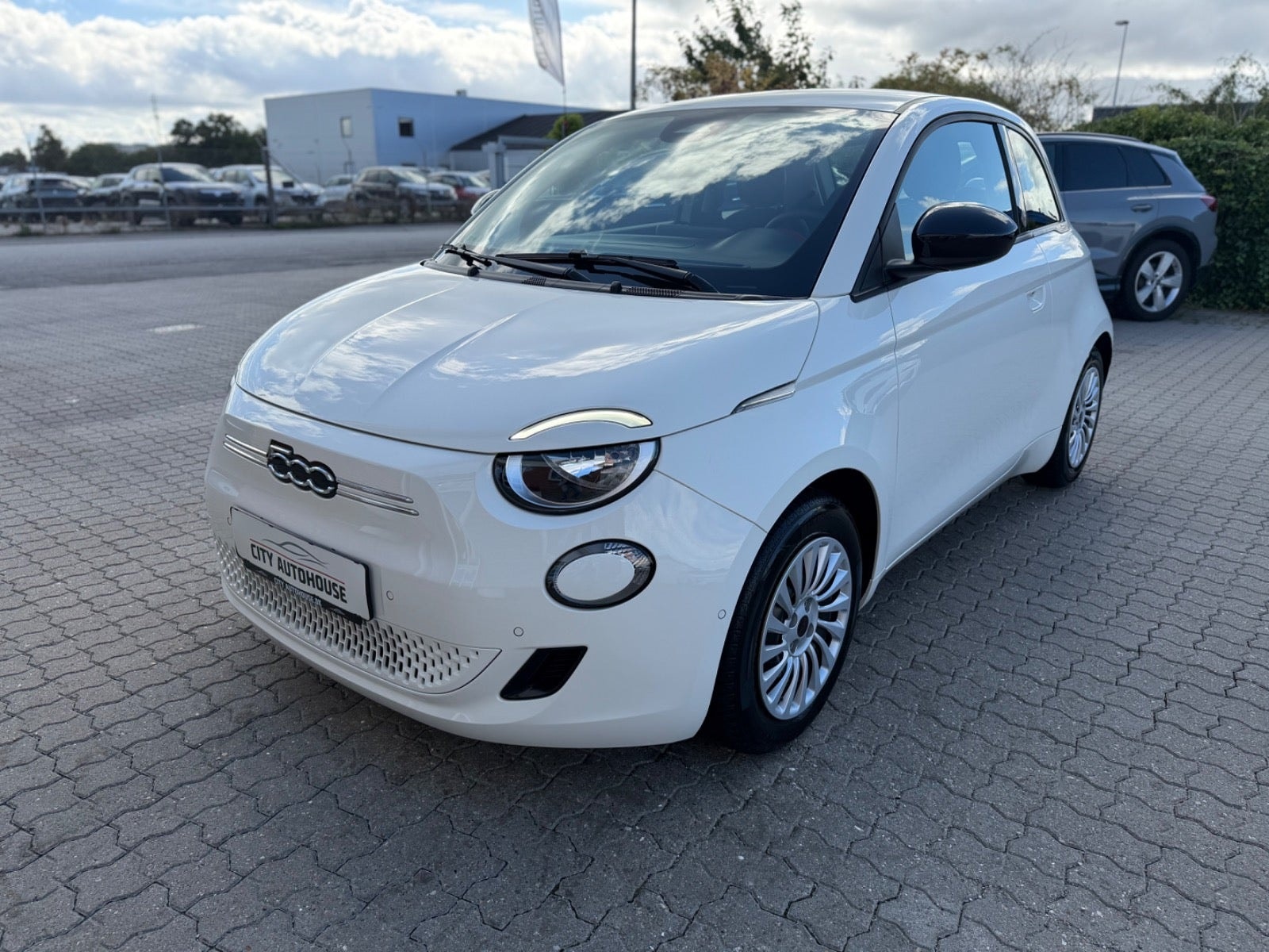 Fiat 500e til salg hos Nabilli