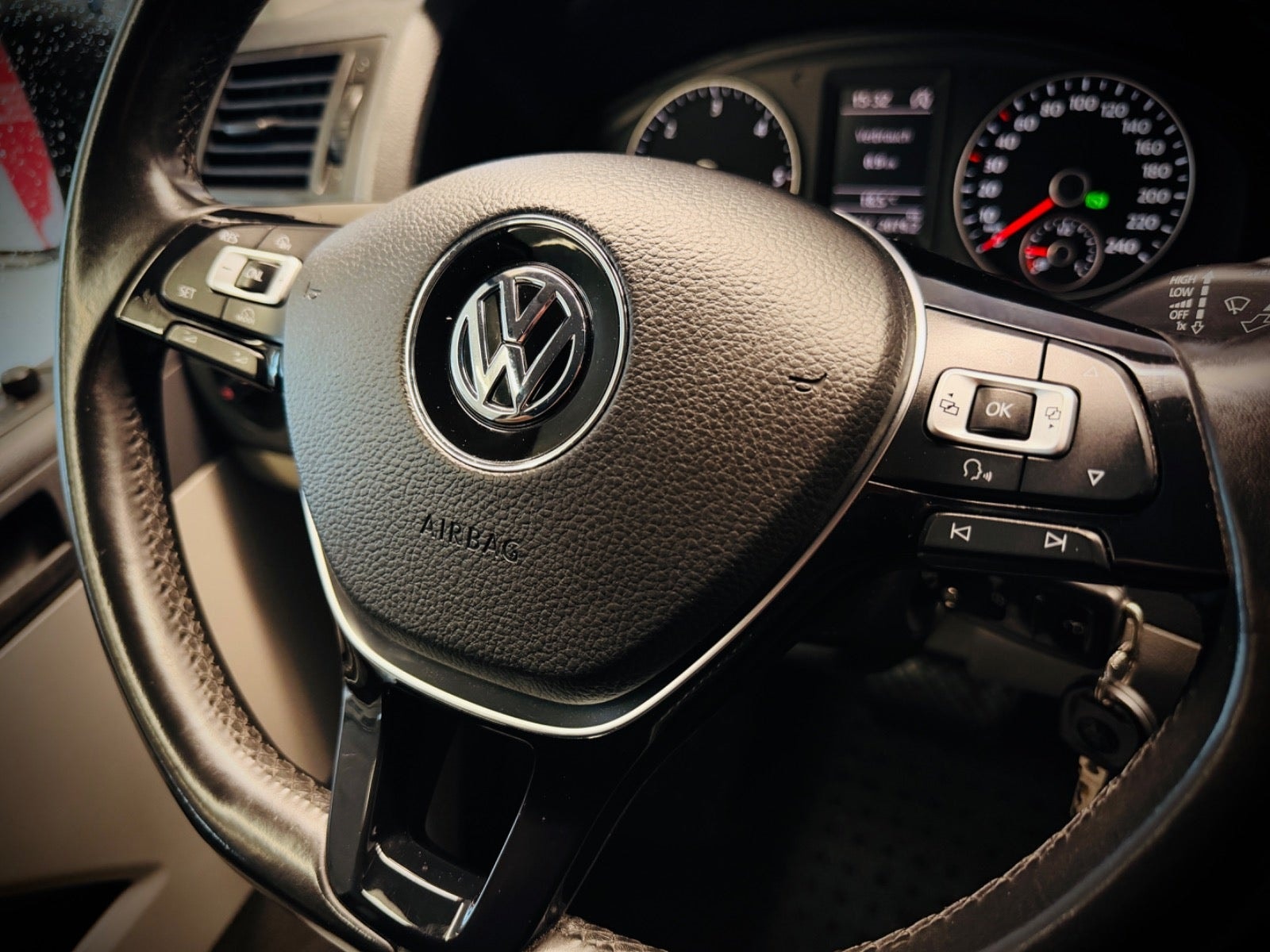 VW Transporter til salg hos Nabilli