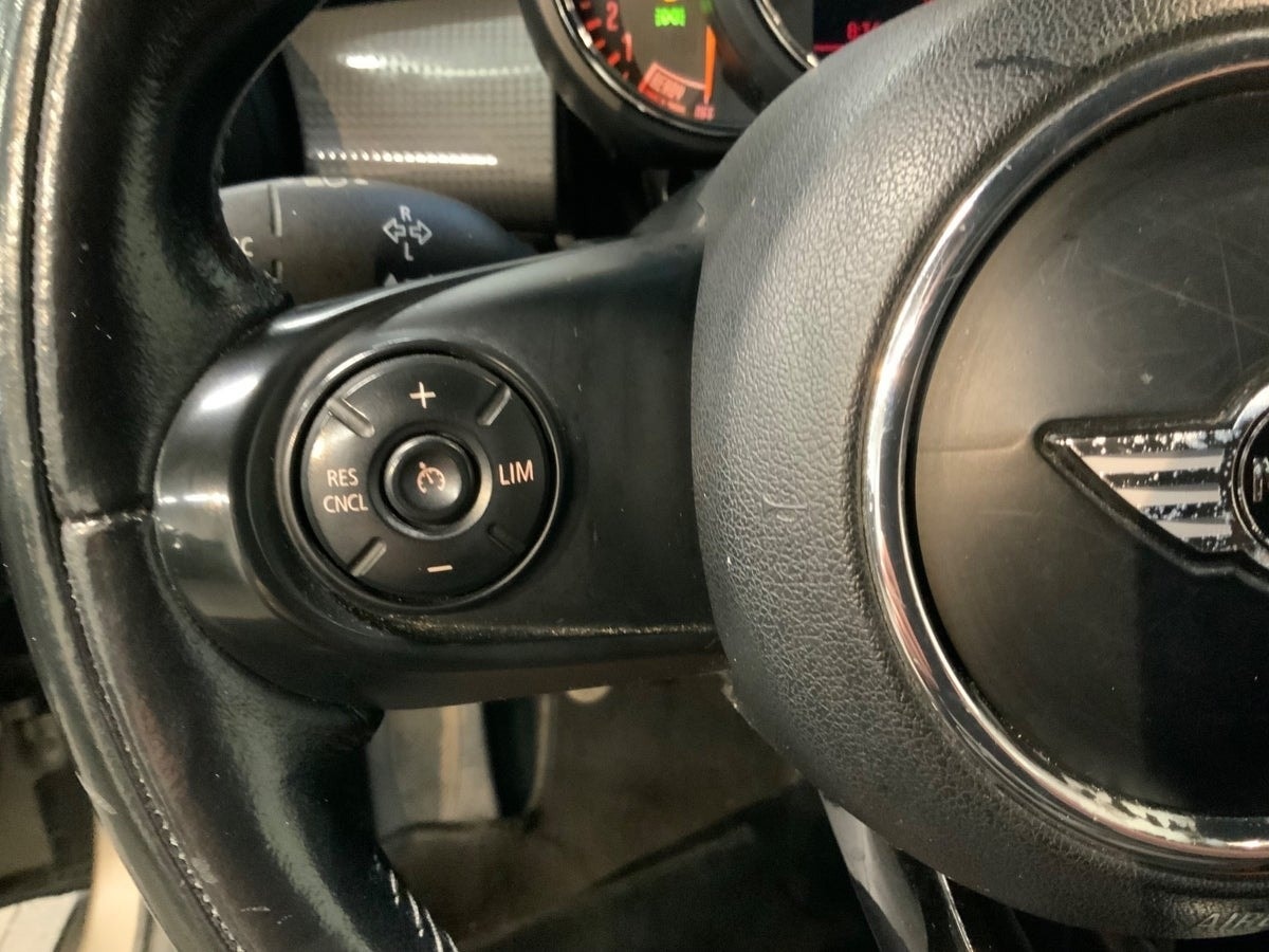MINI Cooper til salg hos Nabilli