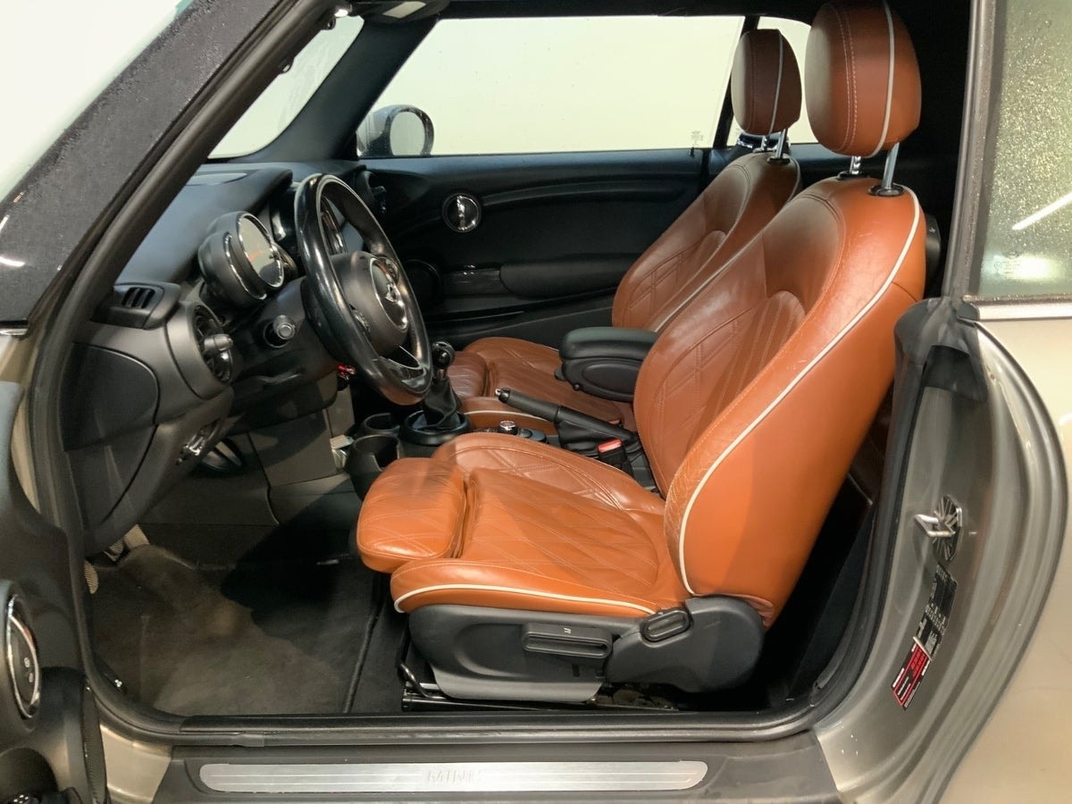 MINI Cooper til salg hos Nabilli