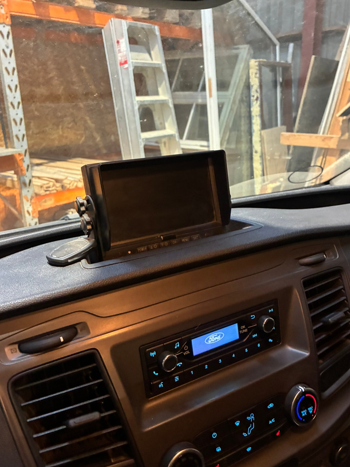 Ford Transit 350 L2 Van til salg hos Nabilli