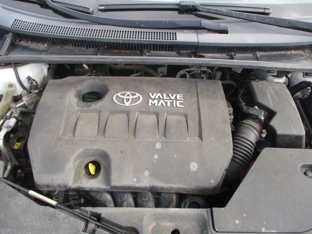 Toyota Avensis til salg hos Nabilli