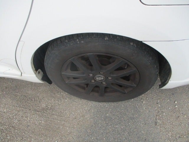 Toyota Avensis til salg hos Nabilli