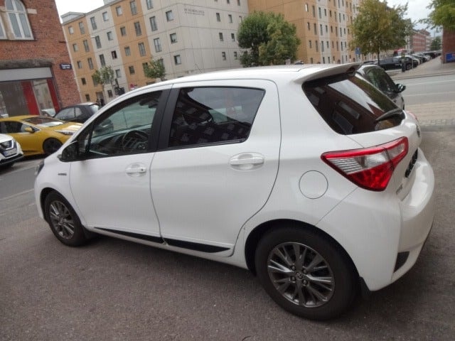 Toyota Yaris til salg hos Nabilli