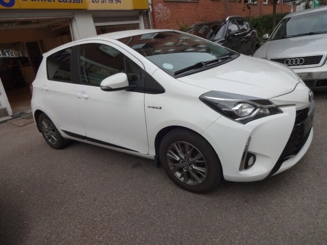 Toyota Yaris til salg hos Nabilli