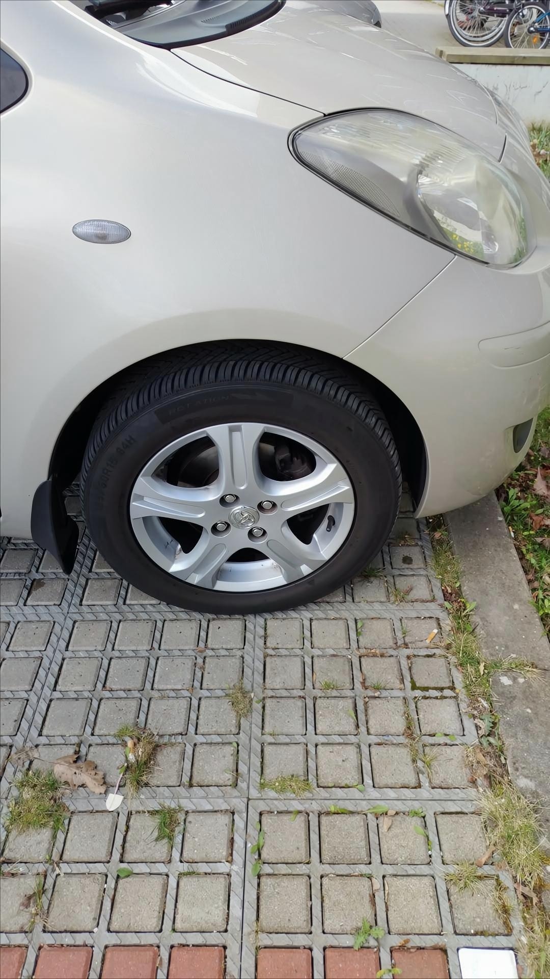 Toyota Yaris til salg hos Nabilli