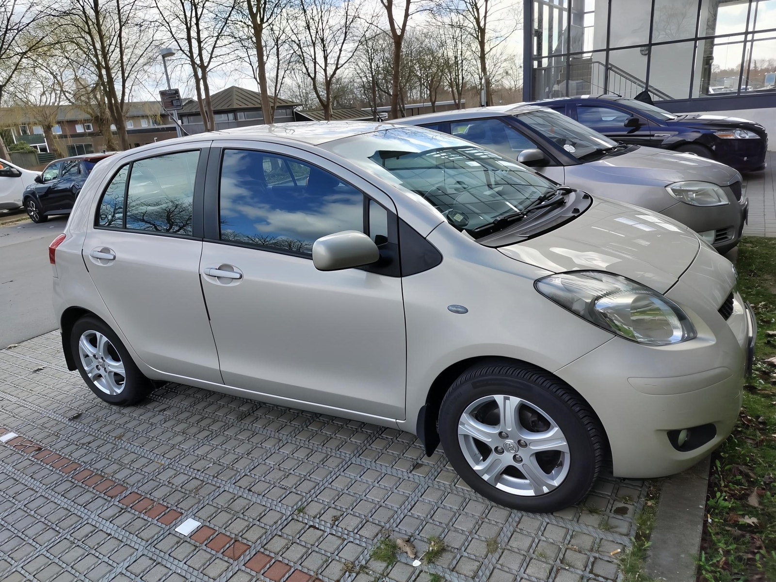 Toyota Yaris til salg hos Nabilli