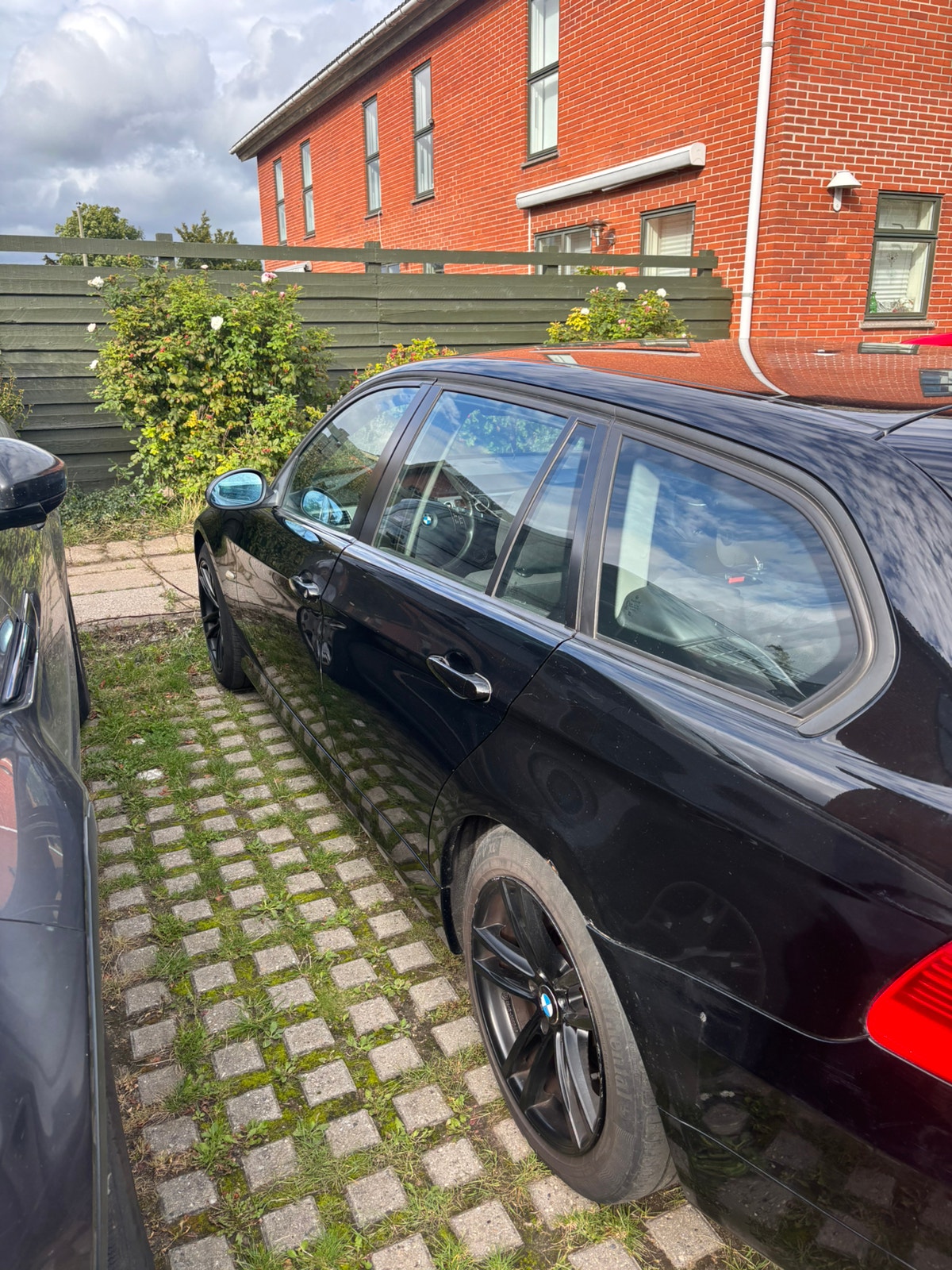 BMW 318d til salg hos Nabilli