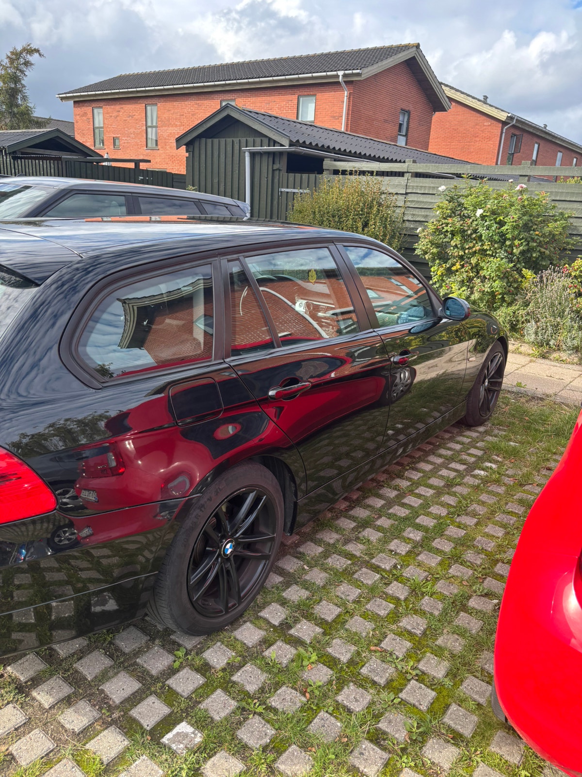 BMW 318d til salg hos Nabilli
