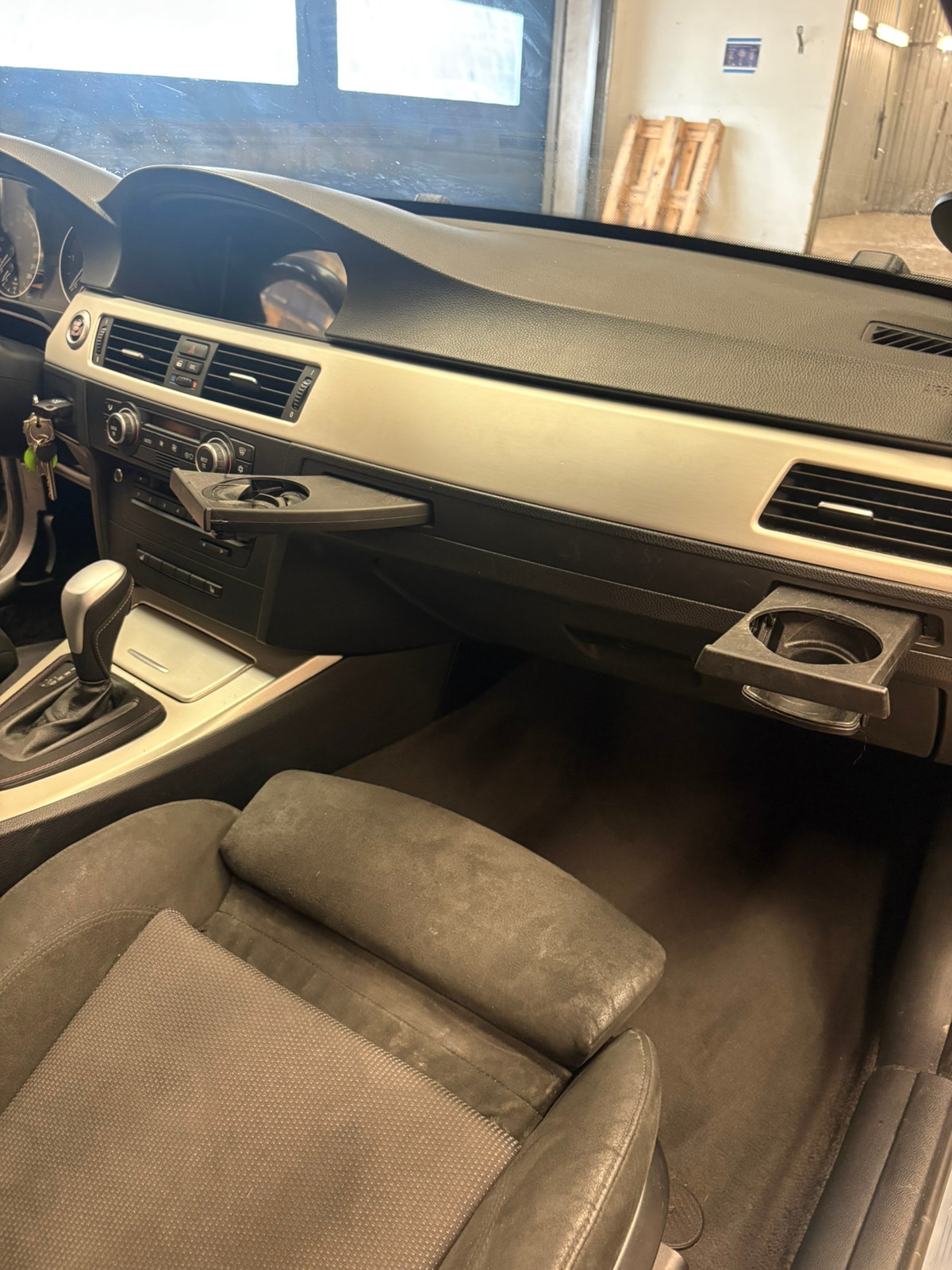 BMW 325d til salg hos Nabilli