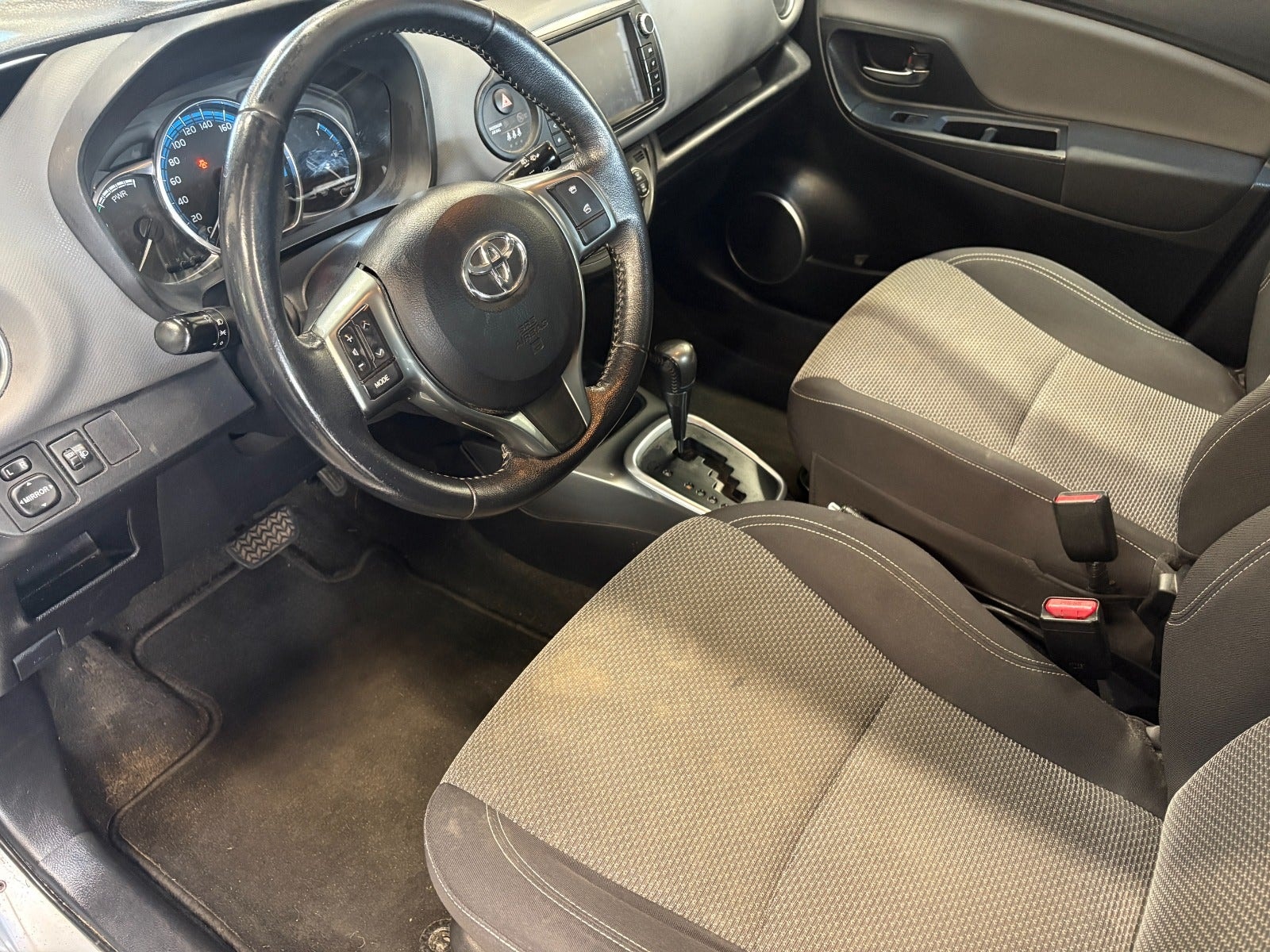 Toyota Yaris til salg hos Nabilli