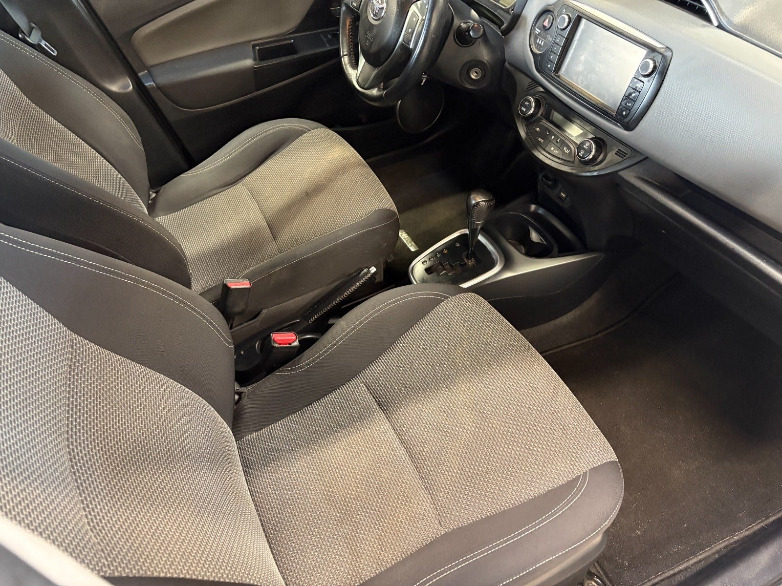 Toyota Yaris til salg hos Nabilli