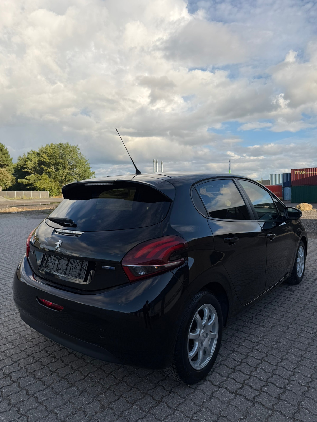Peugeot 208 til salg hos Nabilli