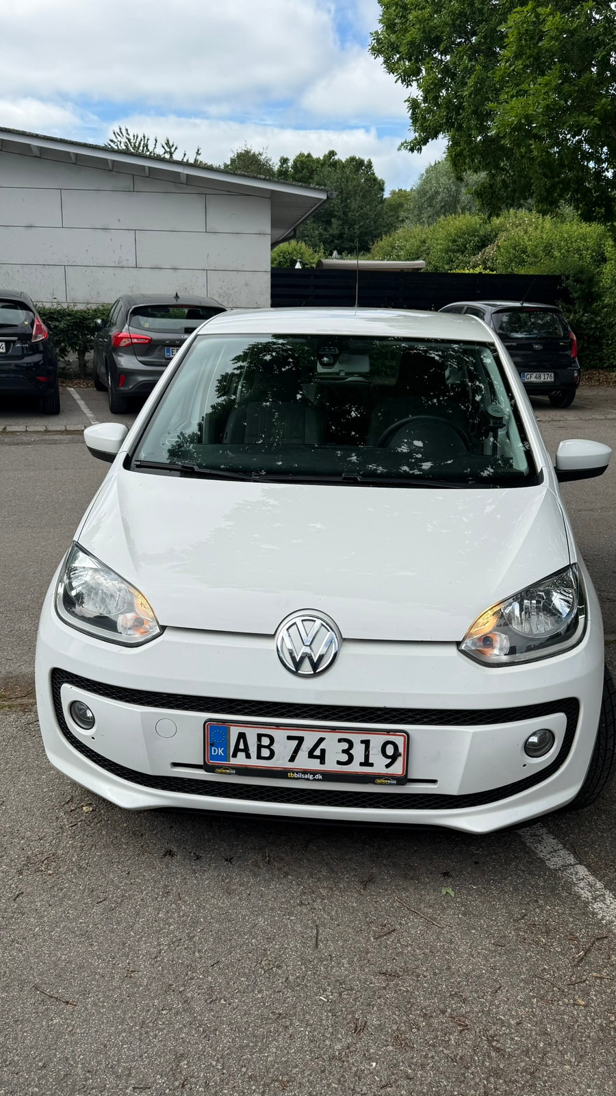VW UP! til salg hos Nabilli