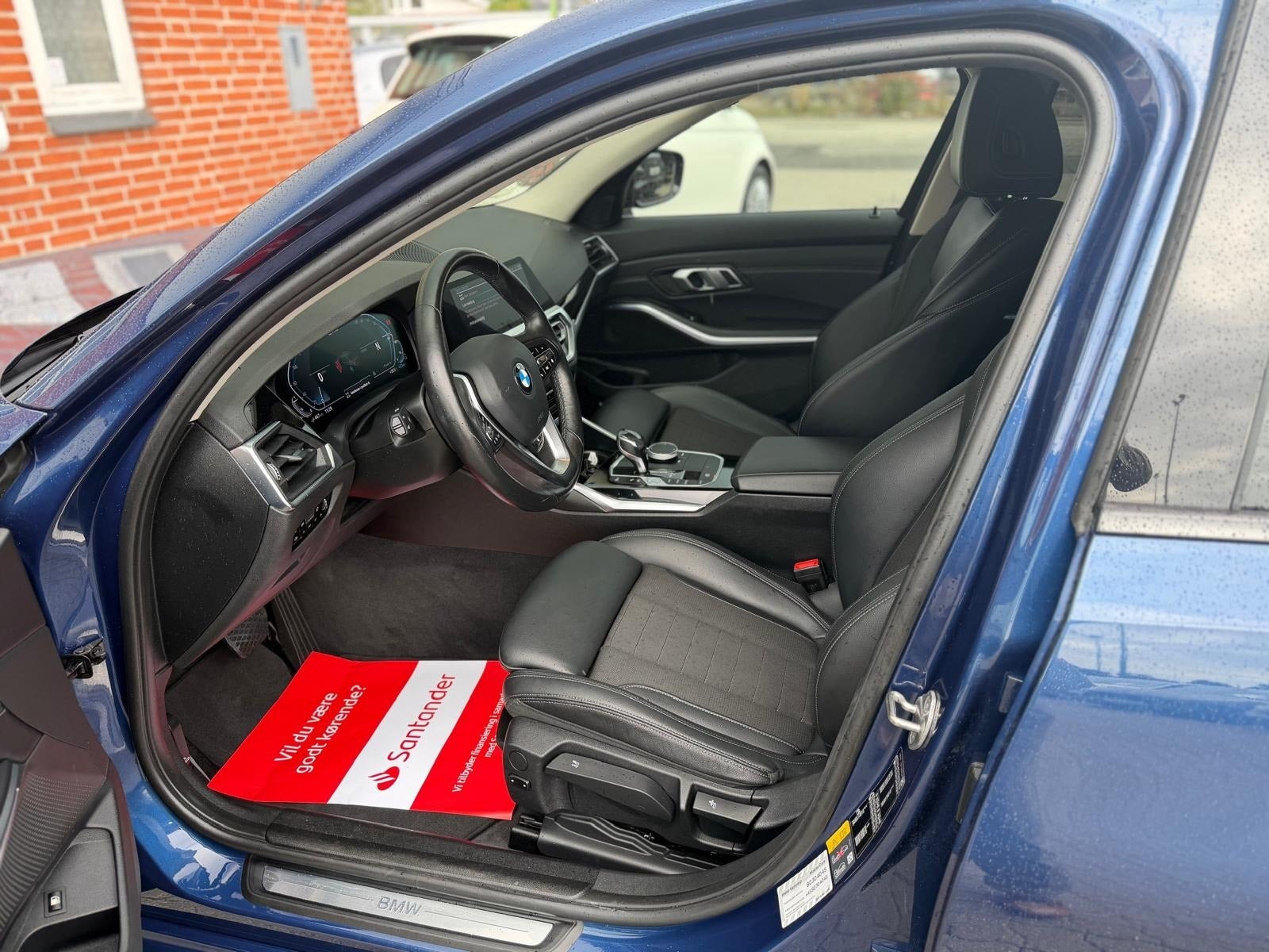 BMW 330e til salg hos Nabilli