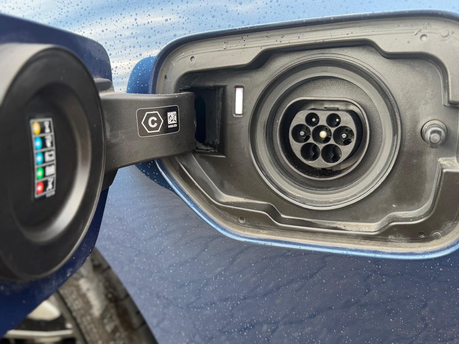 BMW 330e til salg hos Nabilli