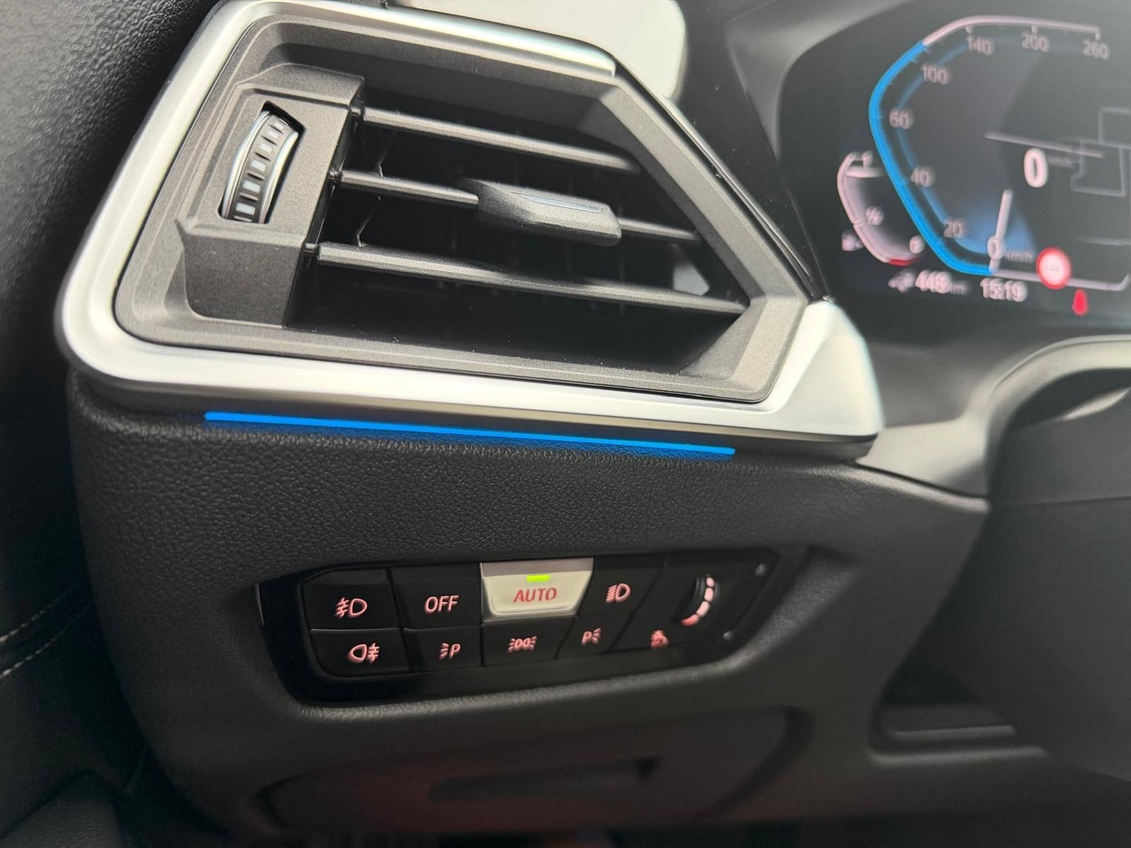 BMW 330e til salg hos Nabilli