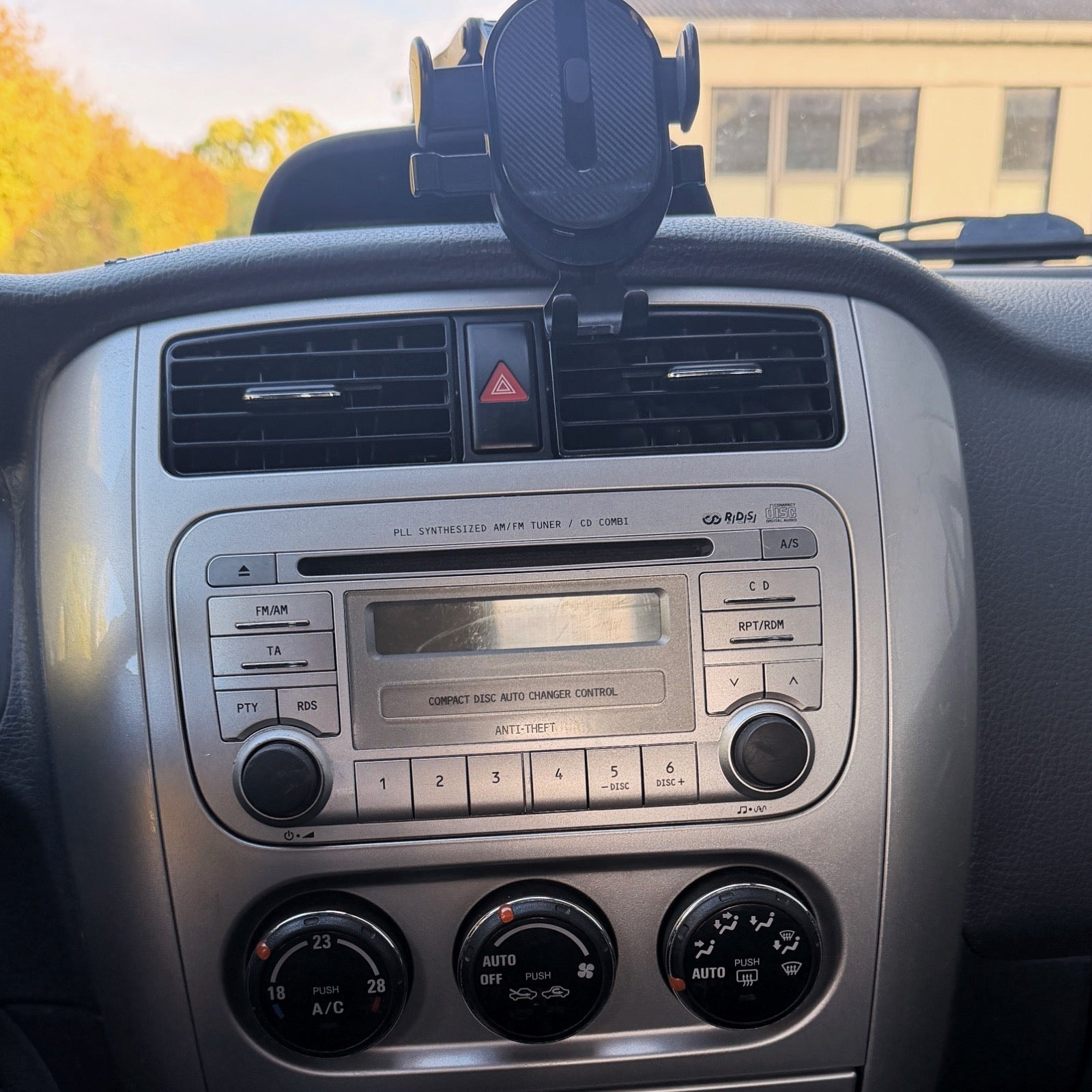 Suzuki Liana til salg hos Nabilli
