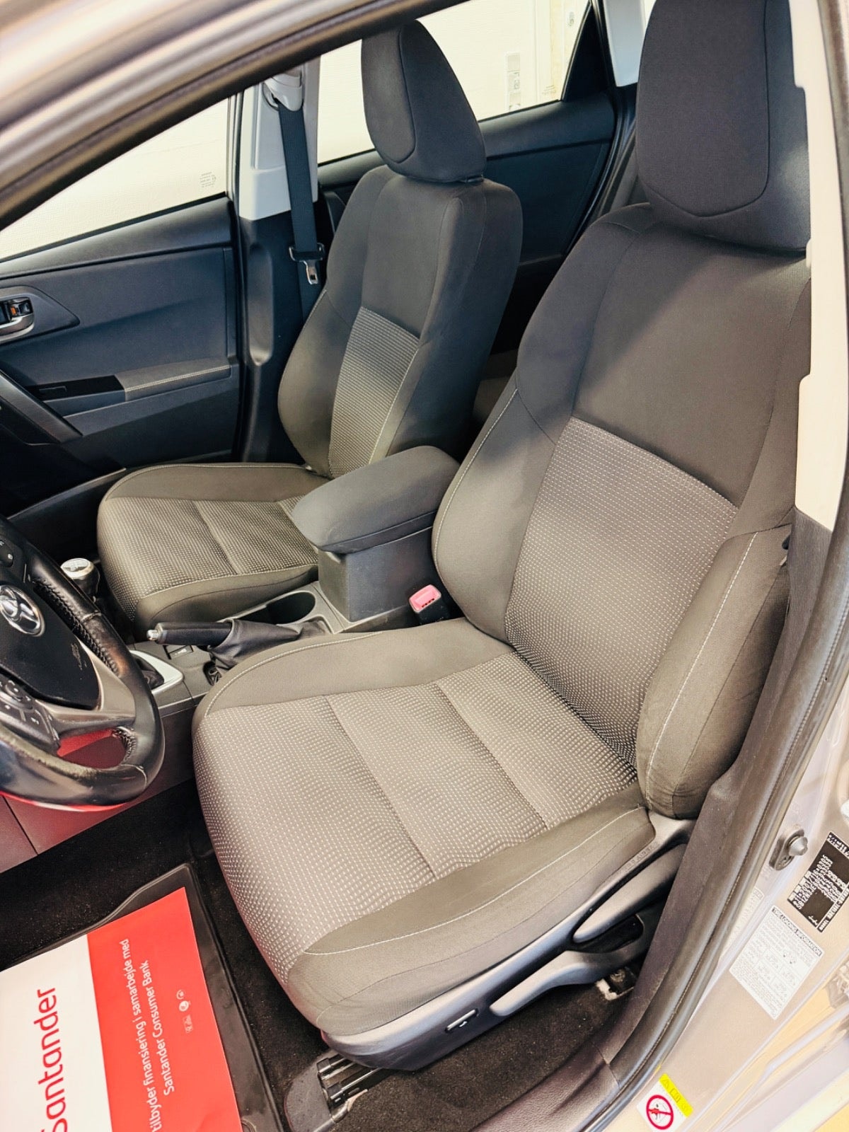 Toyota Auris til salg hos Nabilli