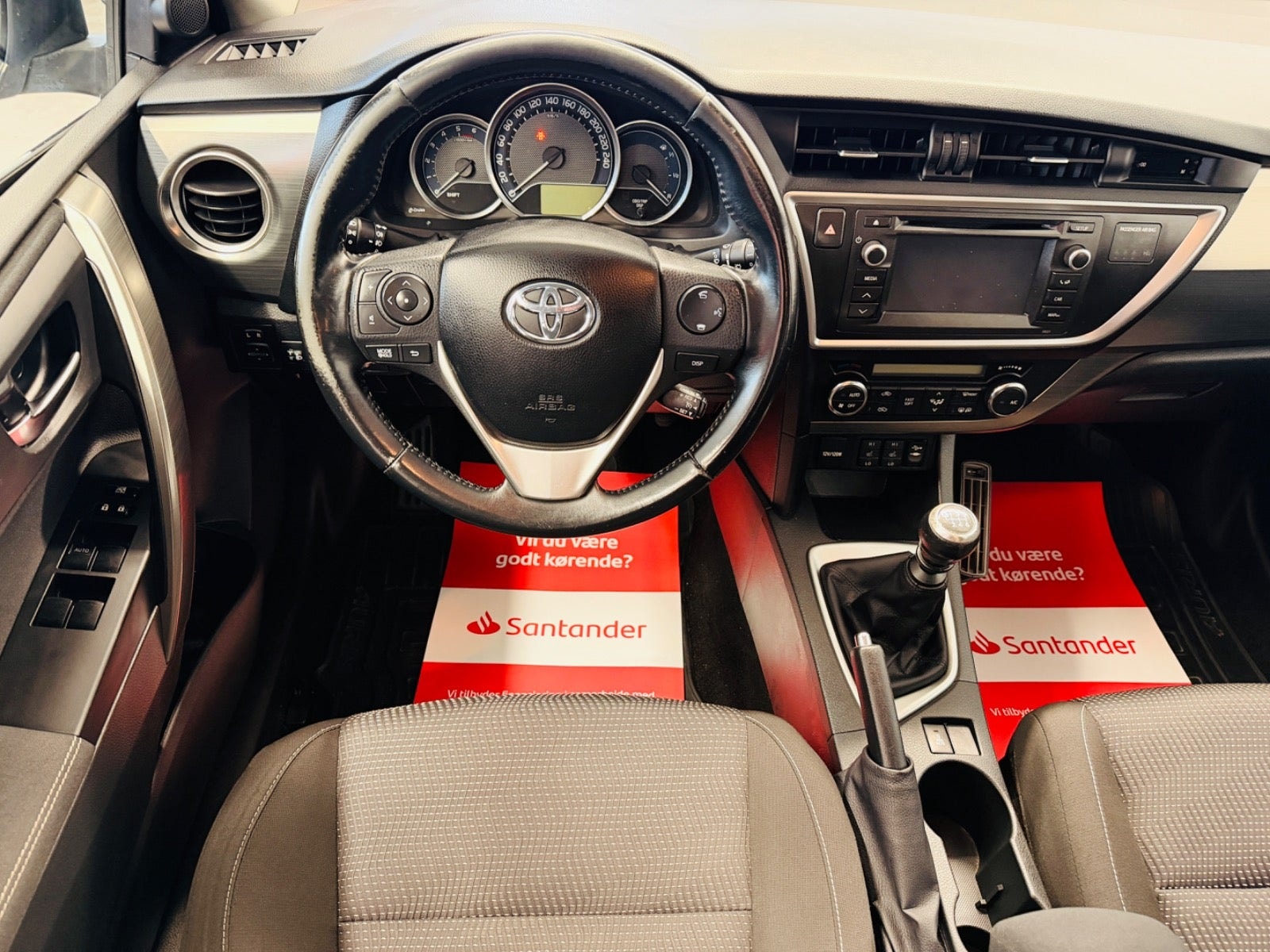 Toyota Auris til salg hos Nabilli