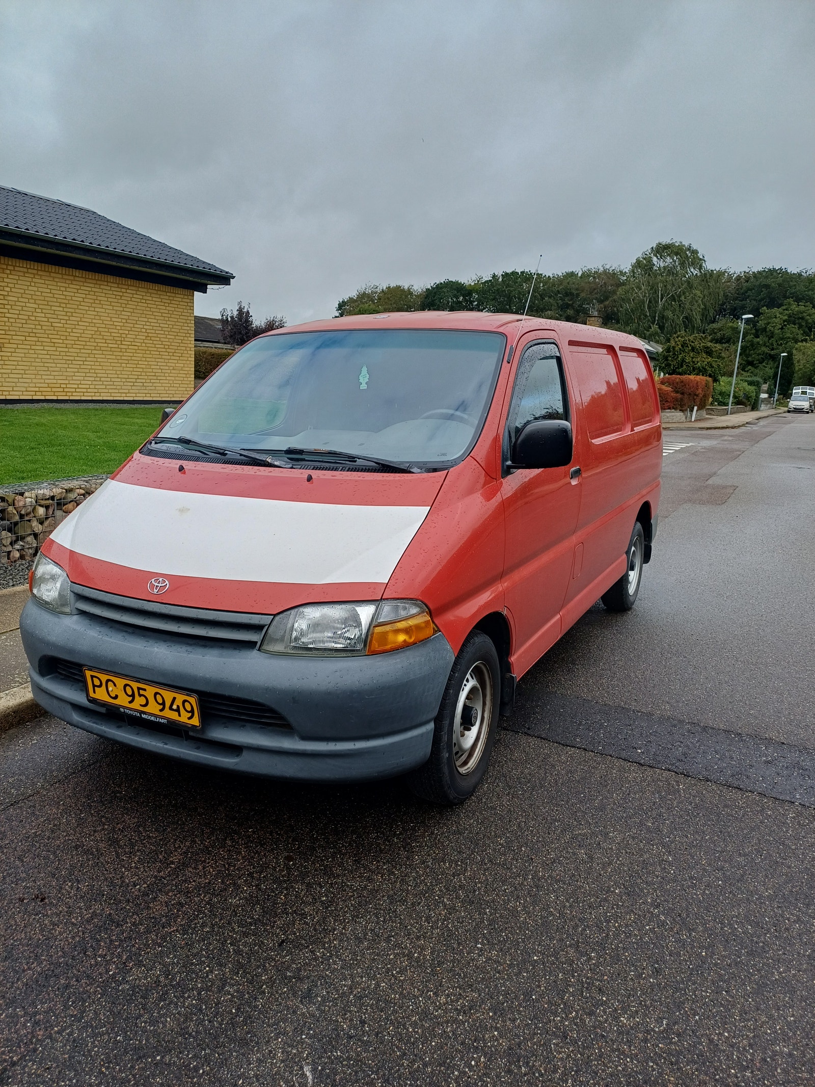 Toyota HiAce til salg hos Nabilli