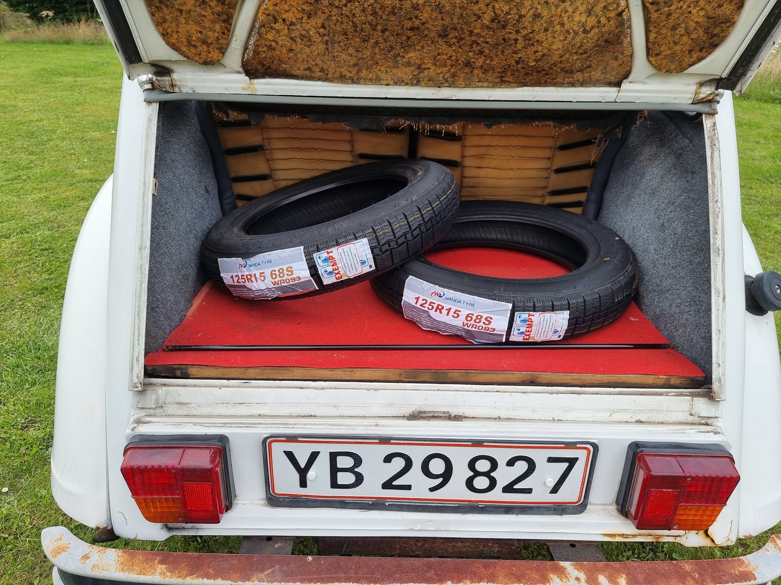 Citroen 2CV til salg hos Nabilli