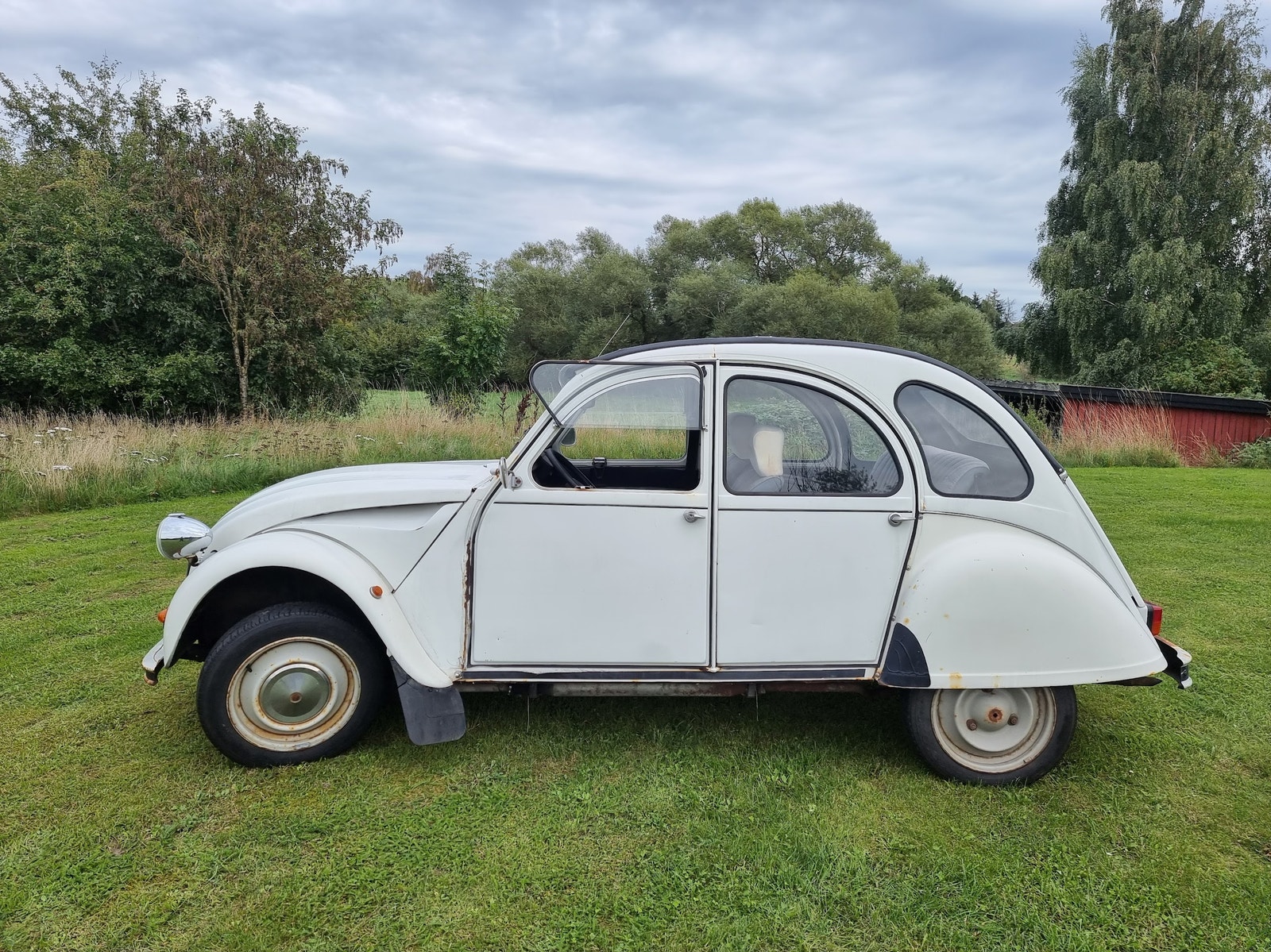 Citroen 2CV til salg hos Nabilli