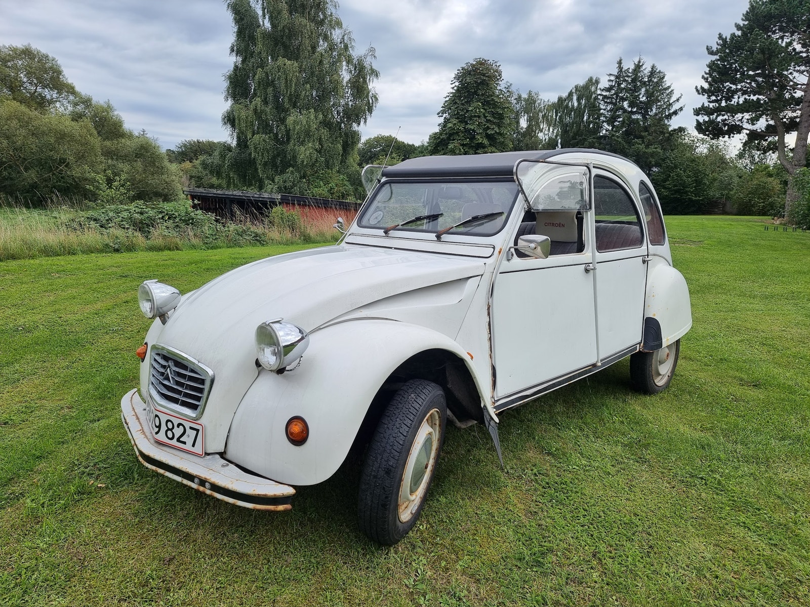 Citroen 2CV til salg hos Nabilli